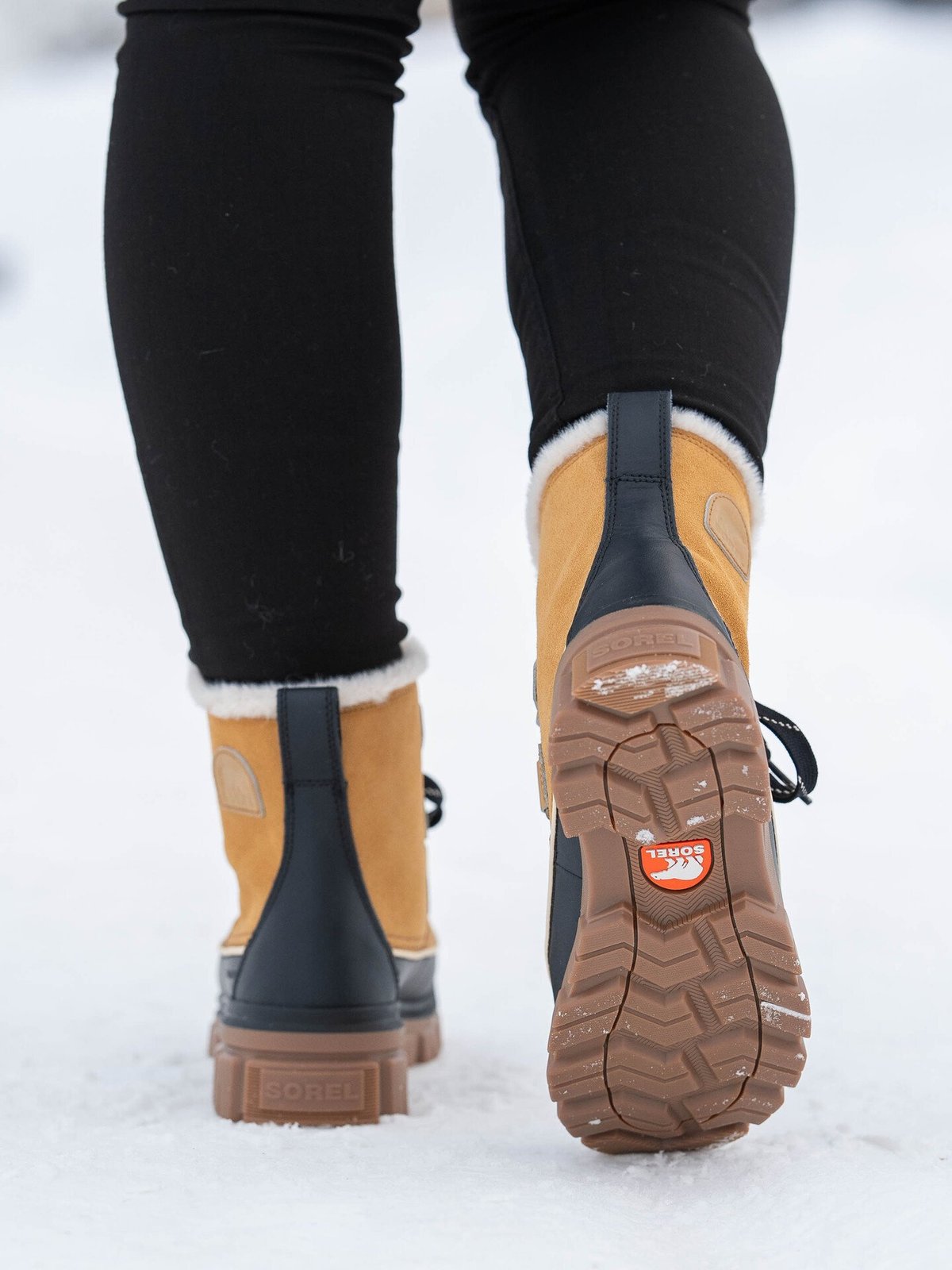 Sorel Torino™ V Waterproof Snow Boots Curry / Black