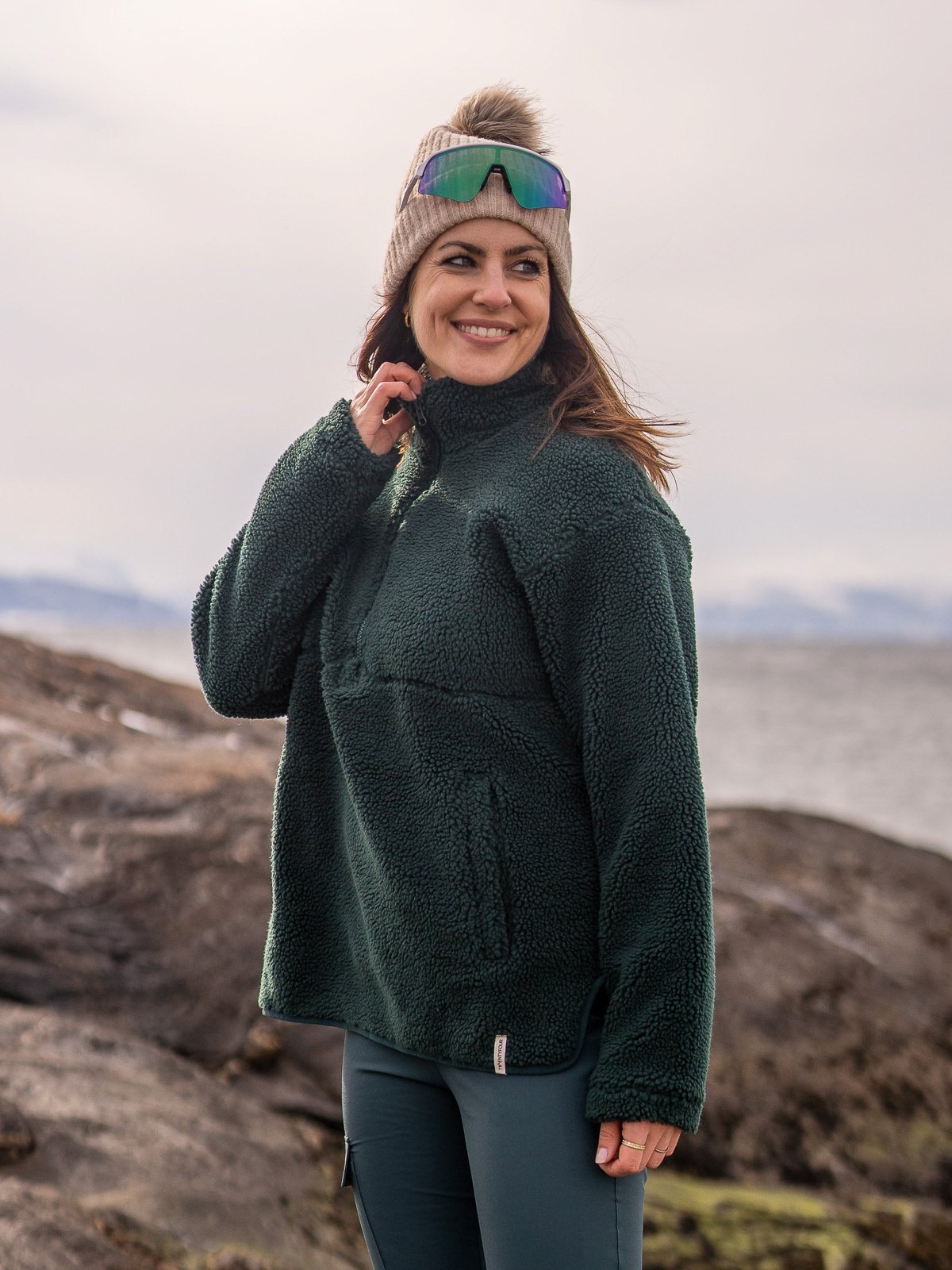 Twentyfour Mellow Pile Half Zip Dyp Grønn - Get Inspired Exclusive Collection