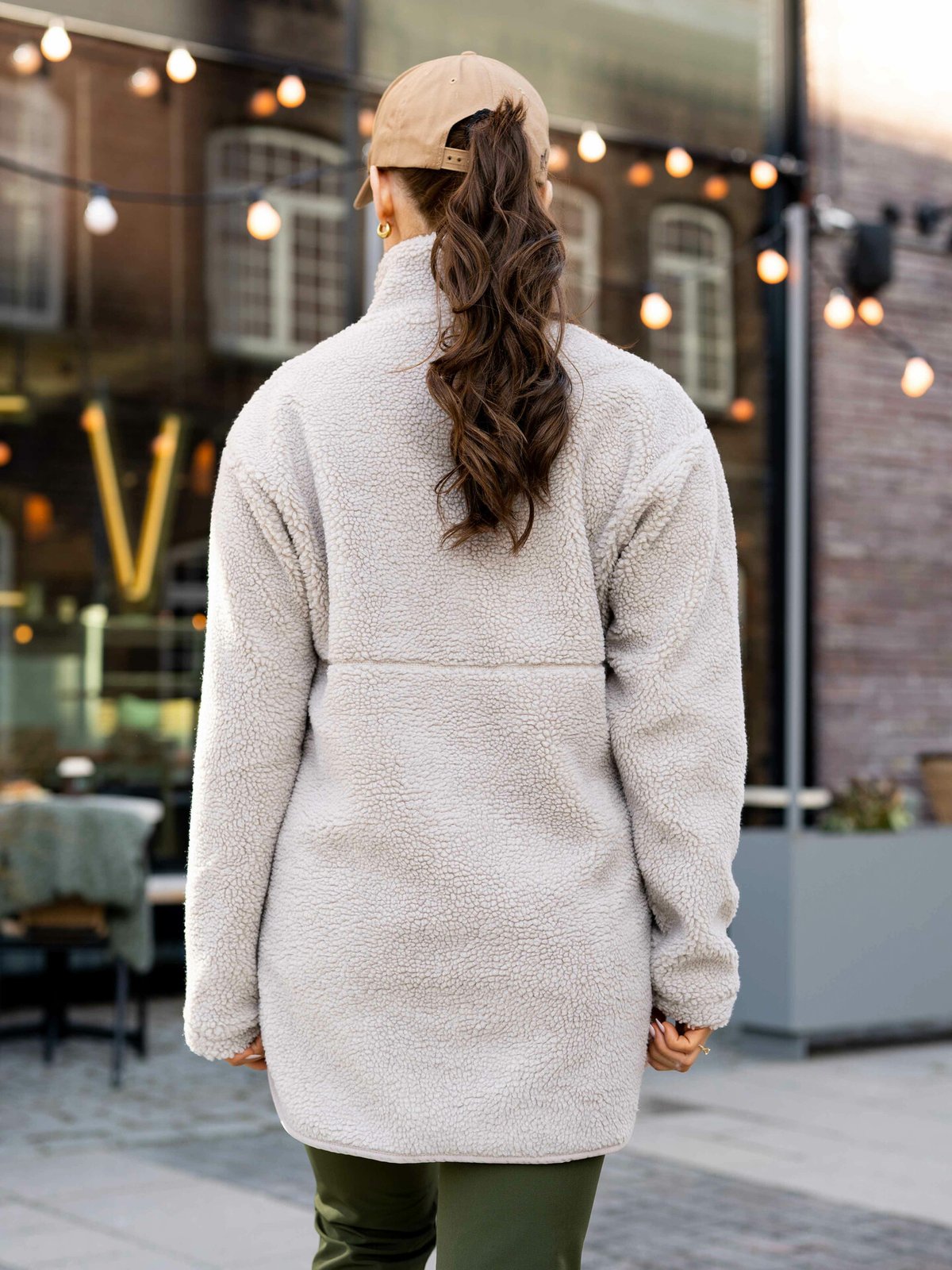 Twentyfour Mellow Pile Half Zip Lys Beige - Get Inspired Exclusive Collection