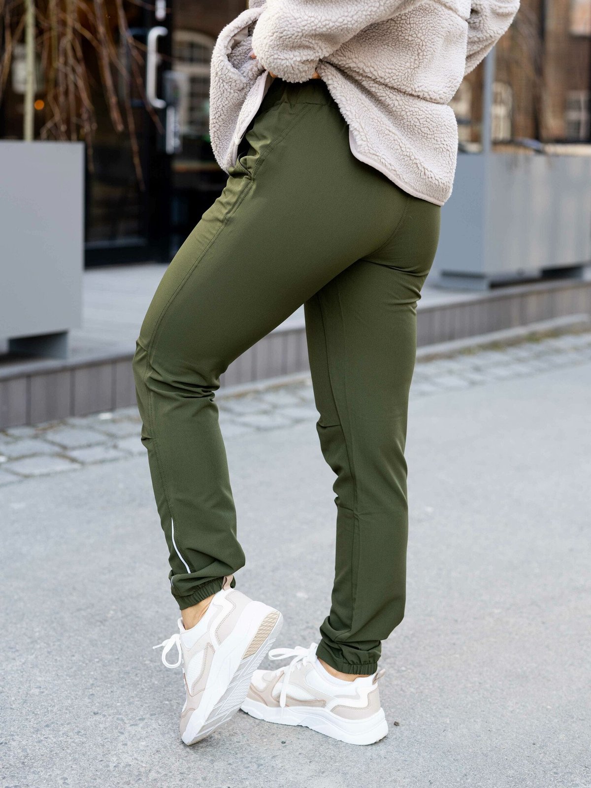 Twentyfour Finse Shapepant Oliven