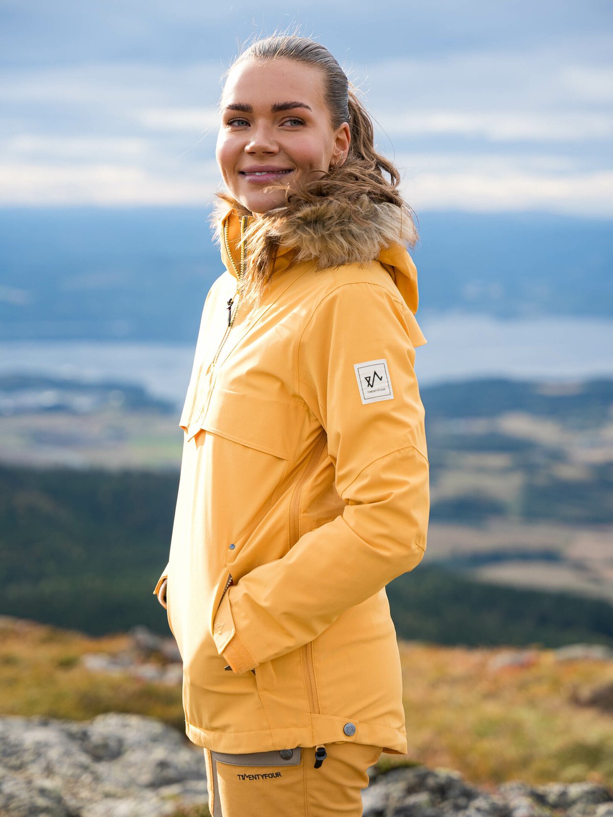 Twentyfour Finse 2.0 2-Lags Anorakk Støvgul