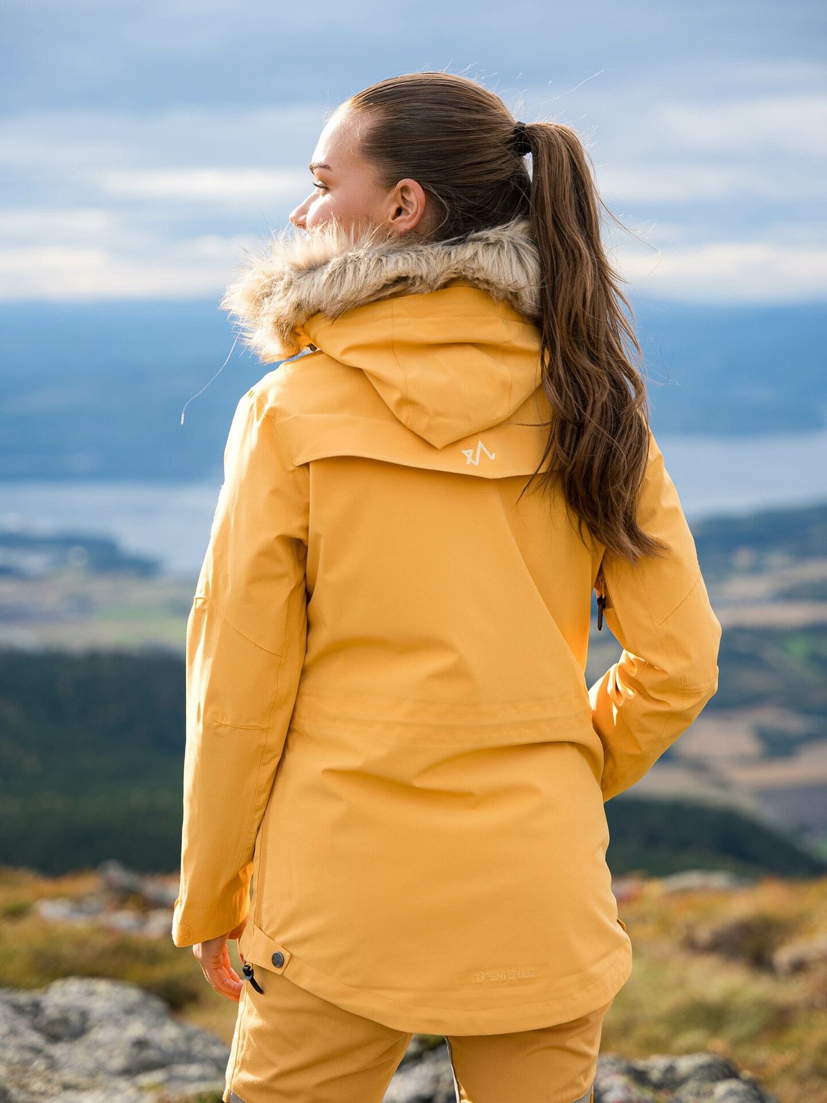 Twentyfour Finse 2.0 2-Lags Anorakk Støvgul