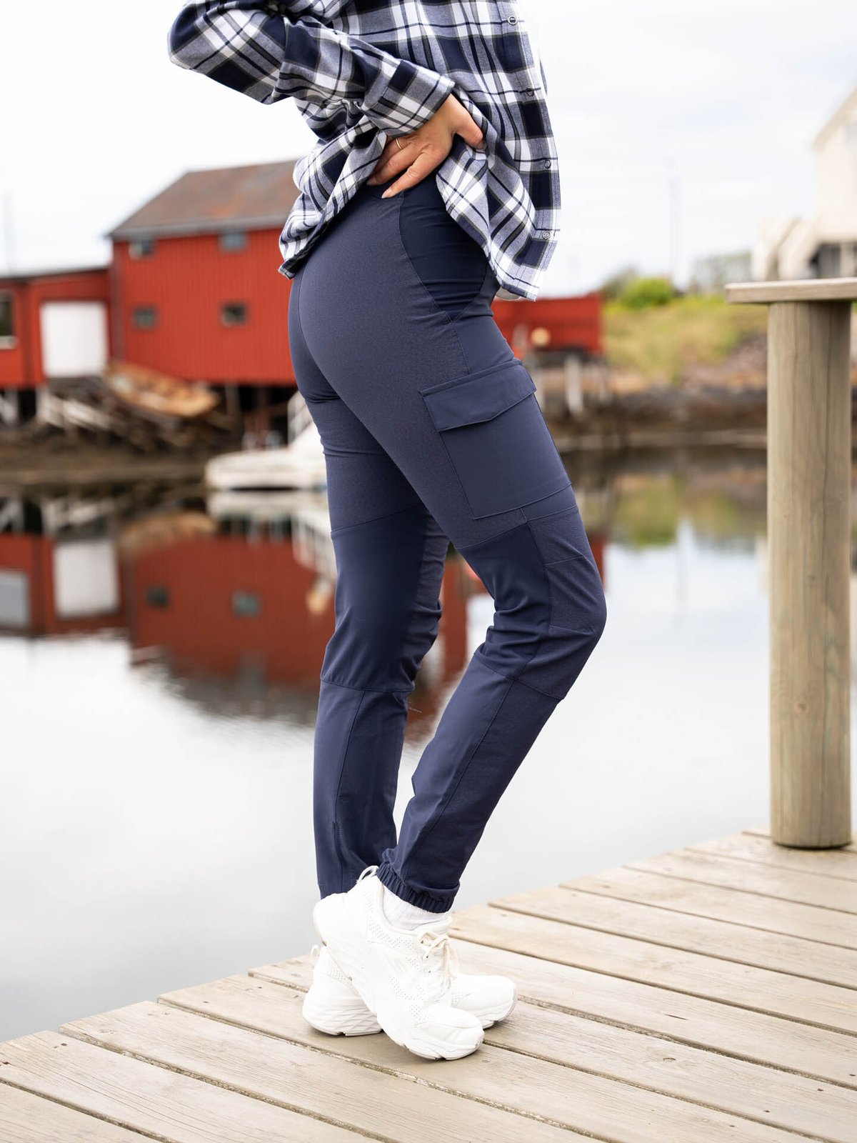 Twentyfour 1222 Shape Bukse Marineblå