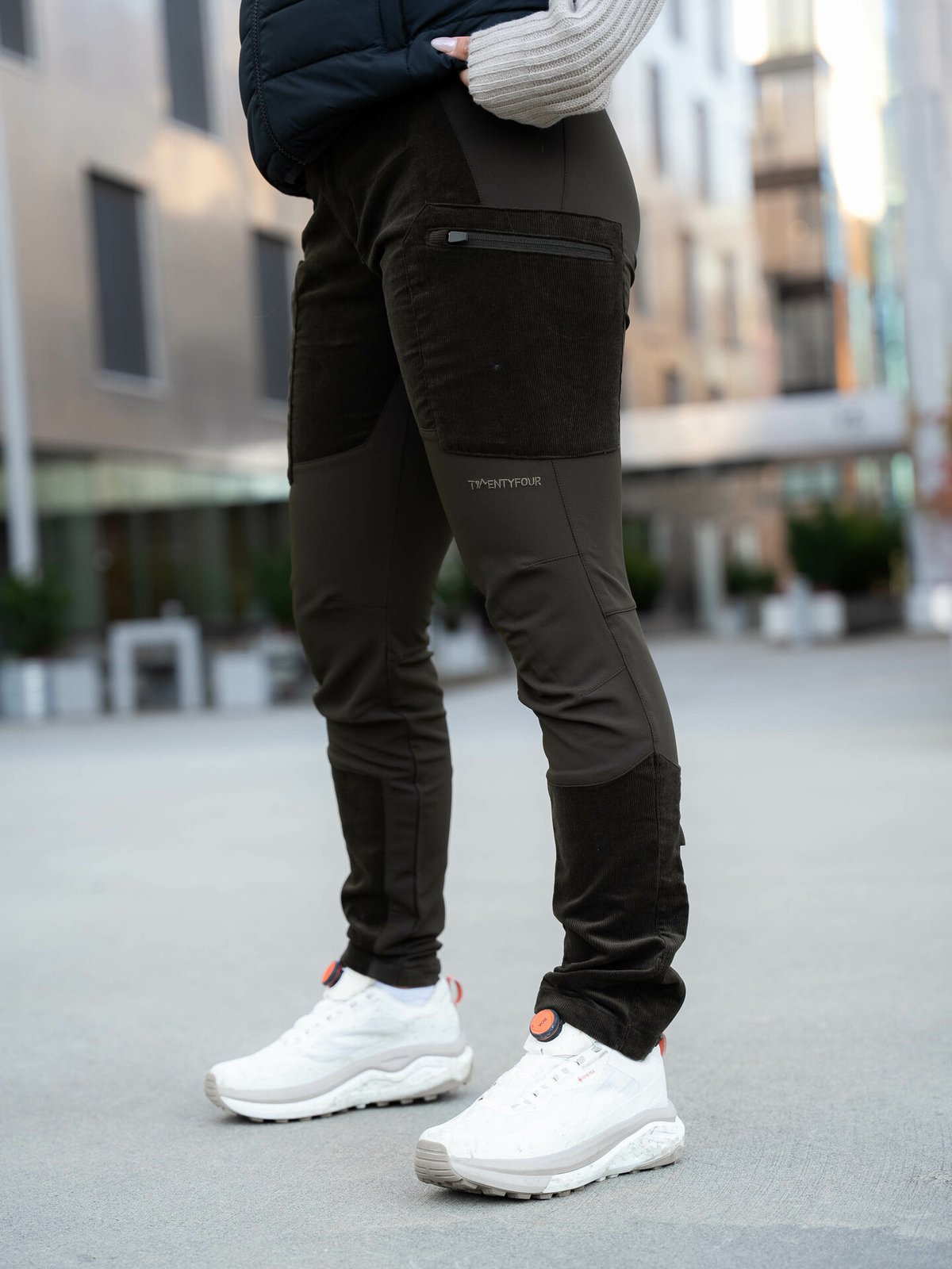 Twentyfour Finse Shape Cord Bukse M Oliven