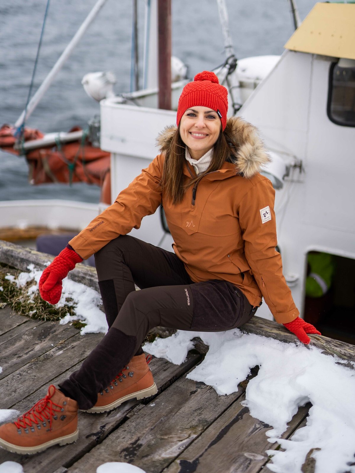 Twentyfour Finse Shape Cord Bukse Mørk Brun