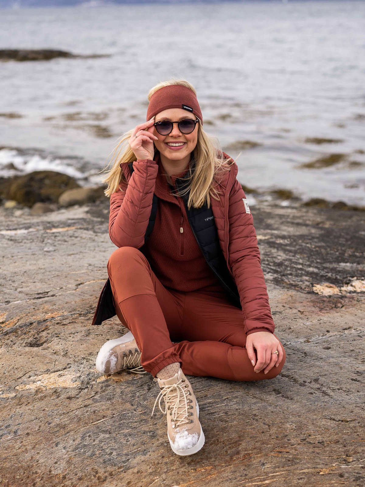 Twentyfour Finse Basic Pannebånd Rustrød/Rødbrun - Get Inspired Exclusive Collection