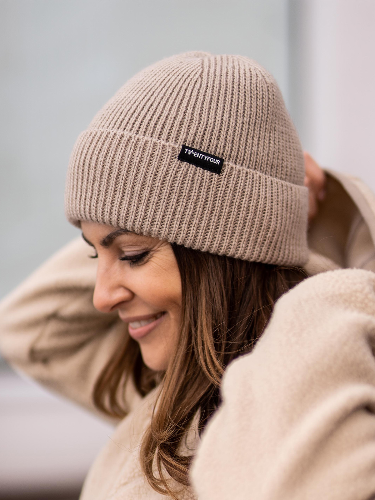 Twentyfour Mellow Lisa lue Sand