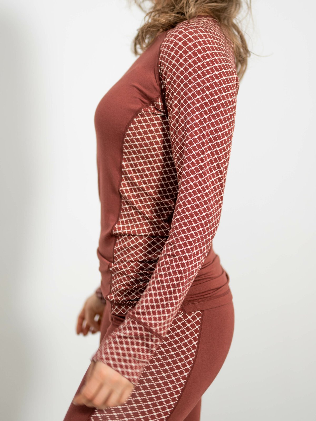 Twentyfour Twentyfour x GI Baselayer Rødbrun - Get Inspired Exclusive Collection