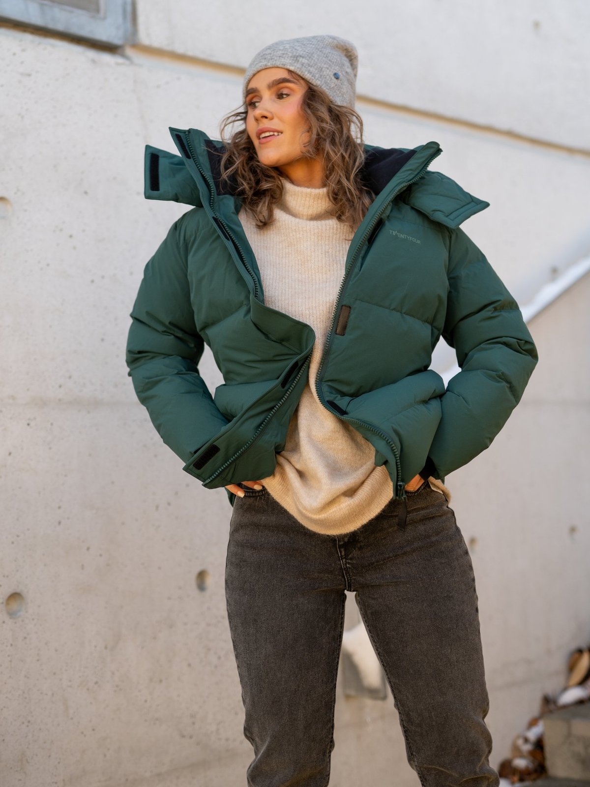 Twentyfour Finse Una Dunjakke Dyp Grønn - Get Inspired Exclusive Collection