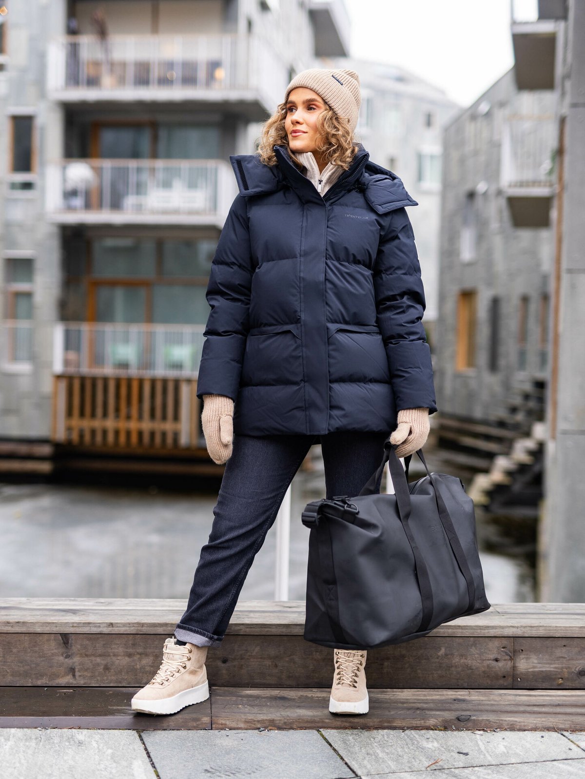 Twentyfour Finse Una Dunjakke Skyggesort