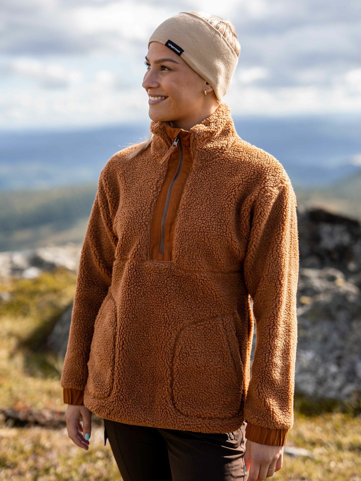 Twentyfour Mellow Nea Pile Half Zip Cognac