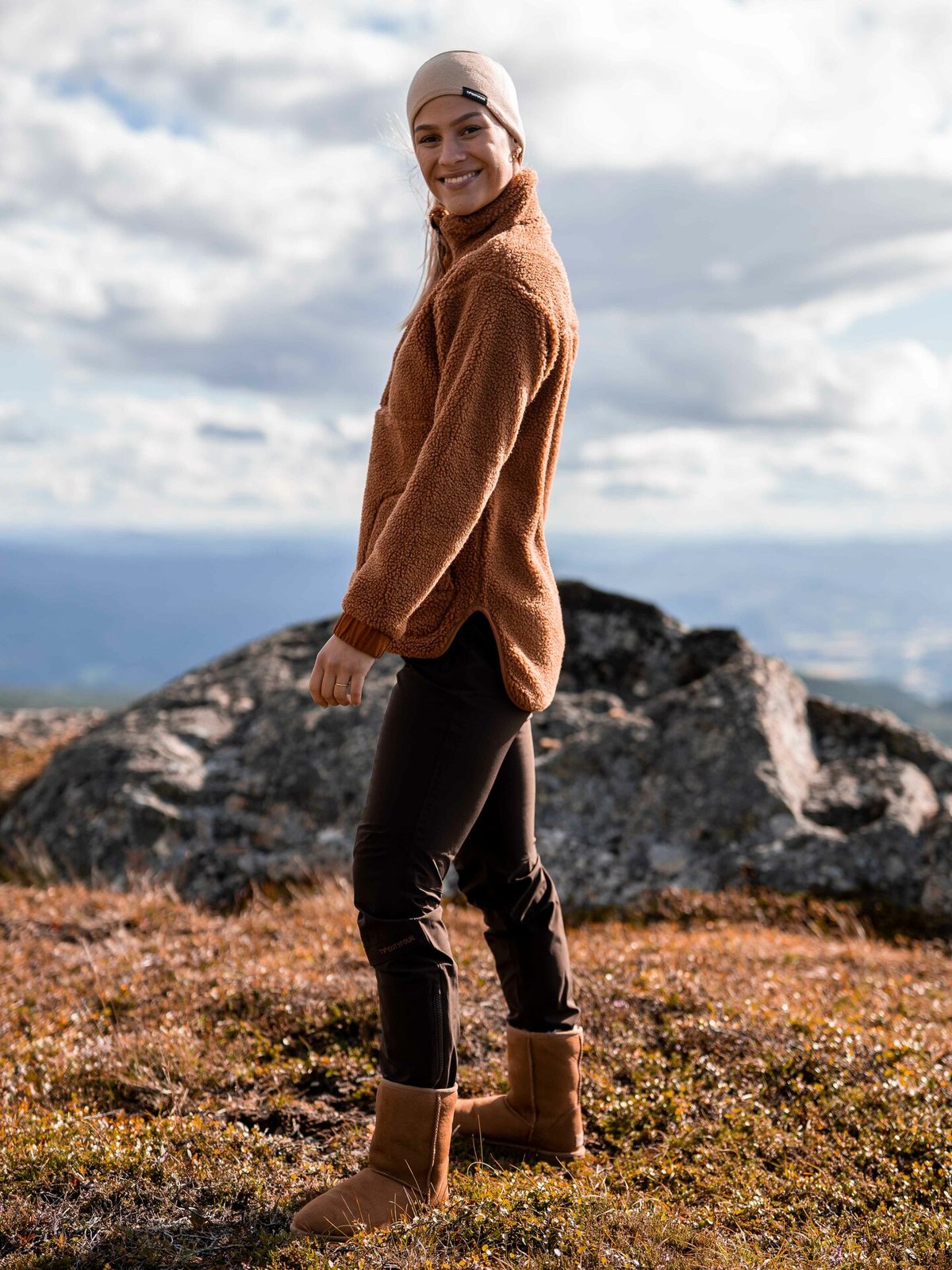 Twentyfour Mellow Nea Pile Half Zip Cognac