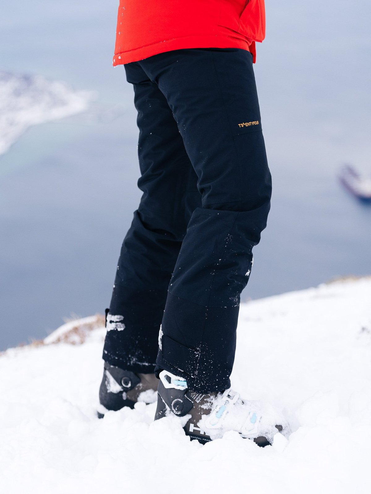 Twentyfour Loen Vattert Bukse Black