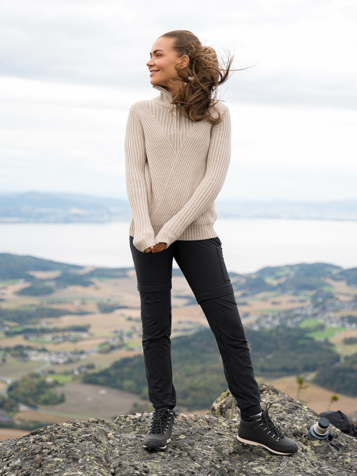 Twentyfour Finse Una Knit Sweater Beige