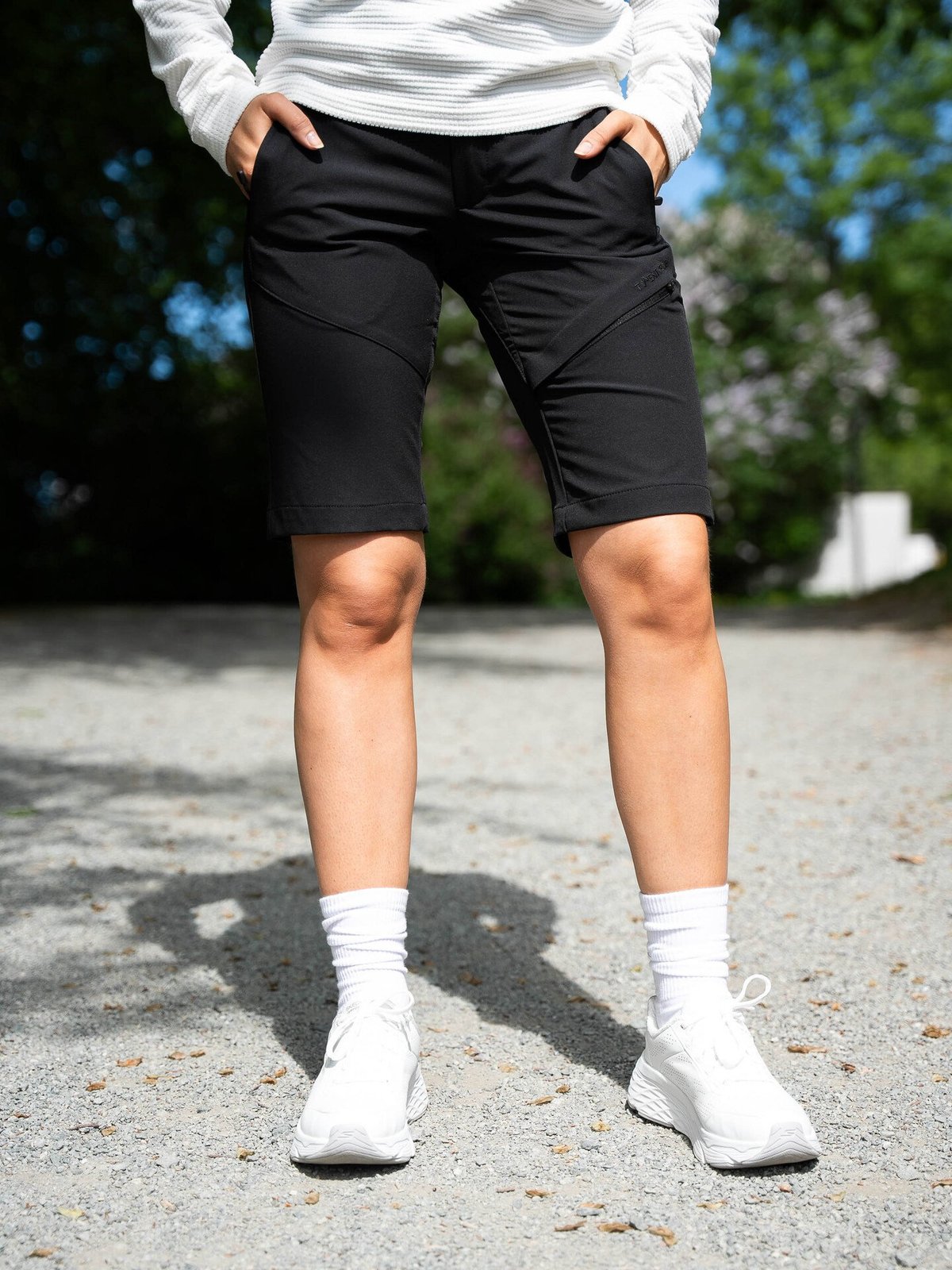 Twentyfour Flåm 2.0 Light Softshell Lang Shorts Sort