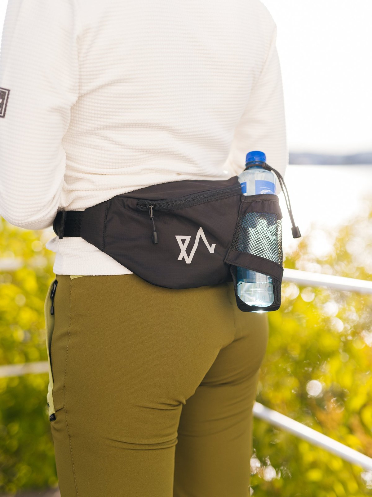 Twentyfour Flåm Drikkebelte 1,4L Skyggesort