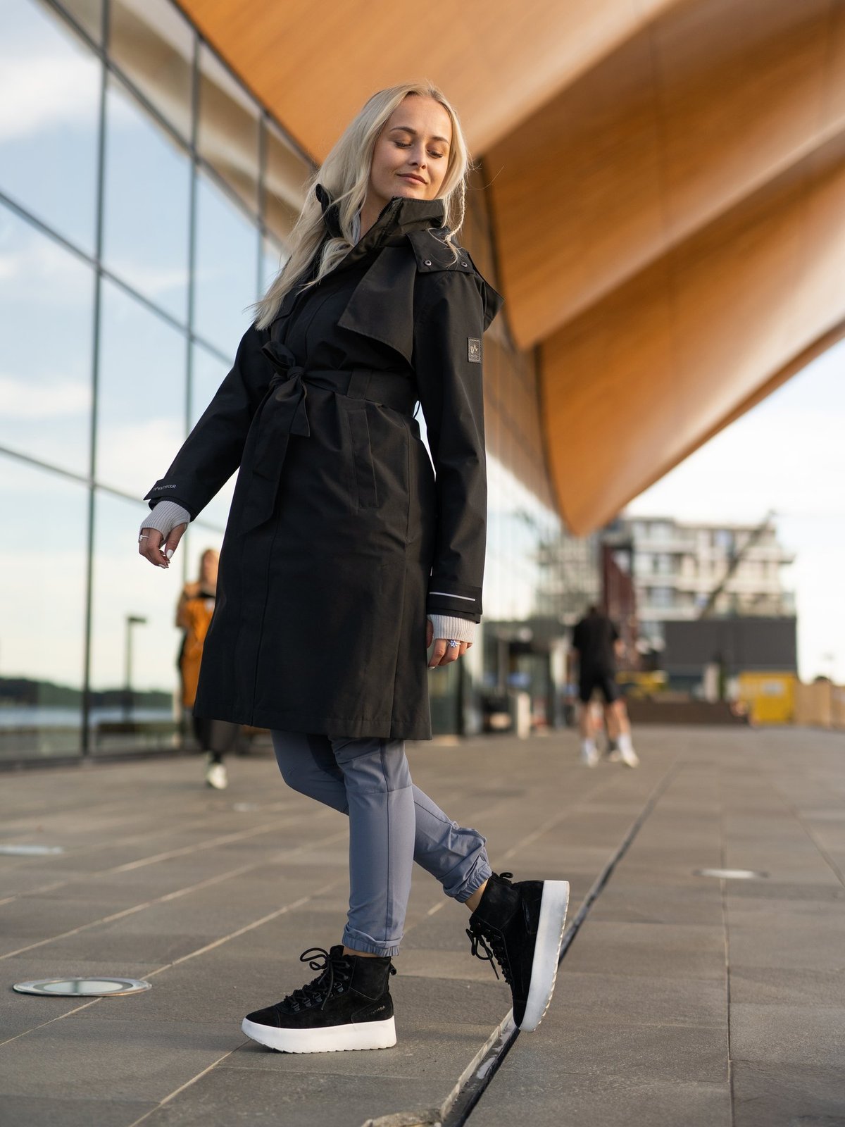 Twentyfour Mode 2 Lags Trench Sort