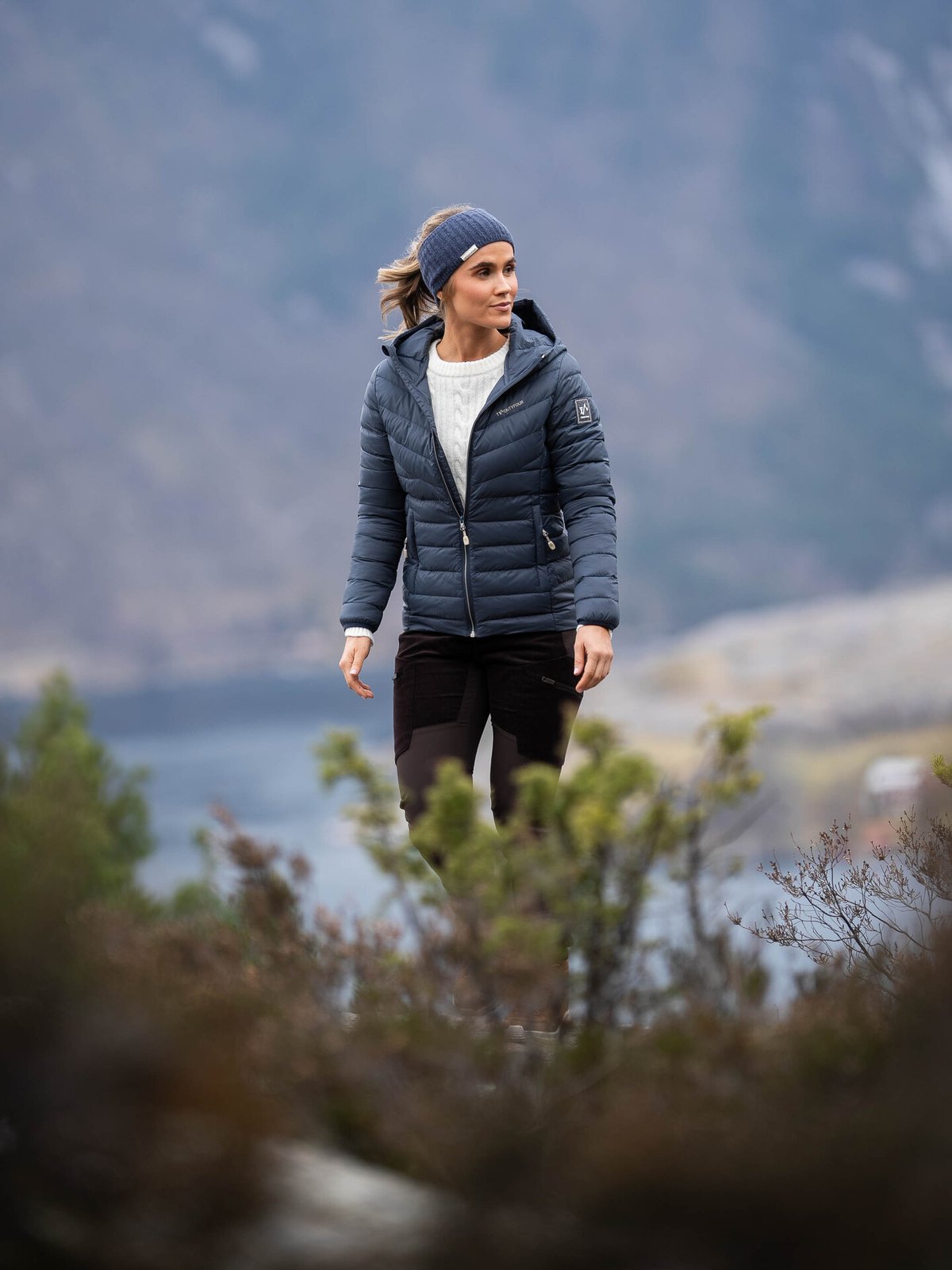 Twentyfour Finse Super Light Dunjakke Blekkblå