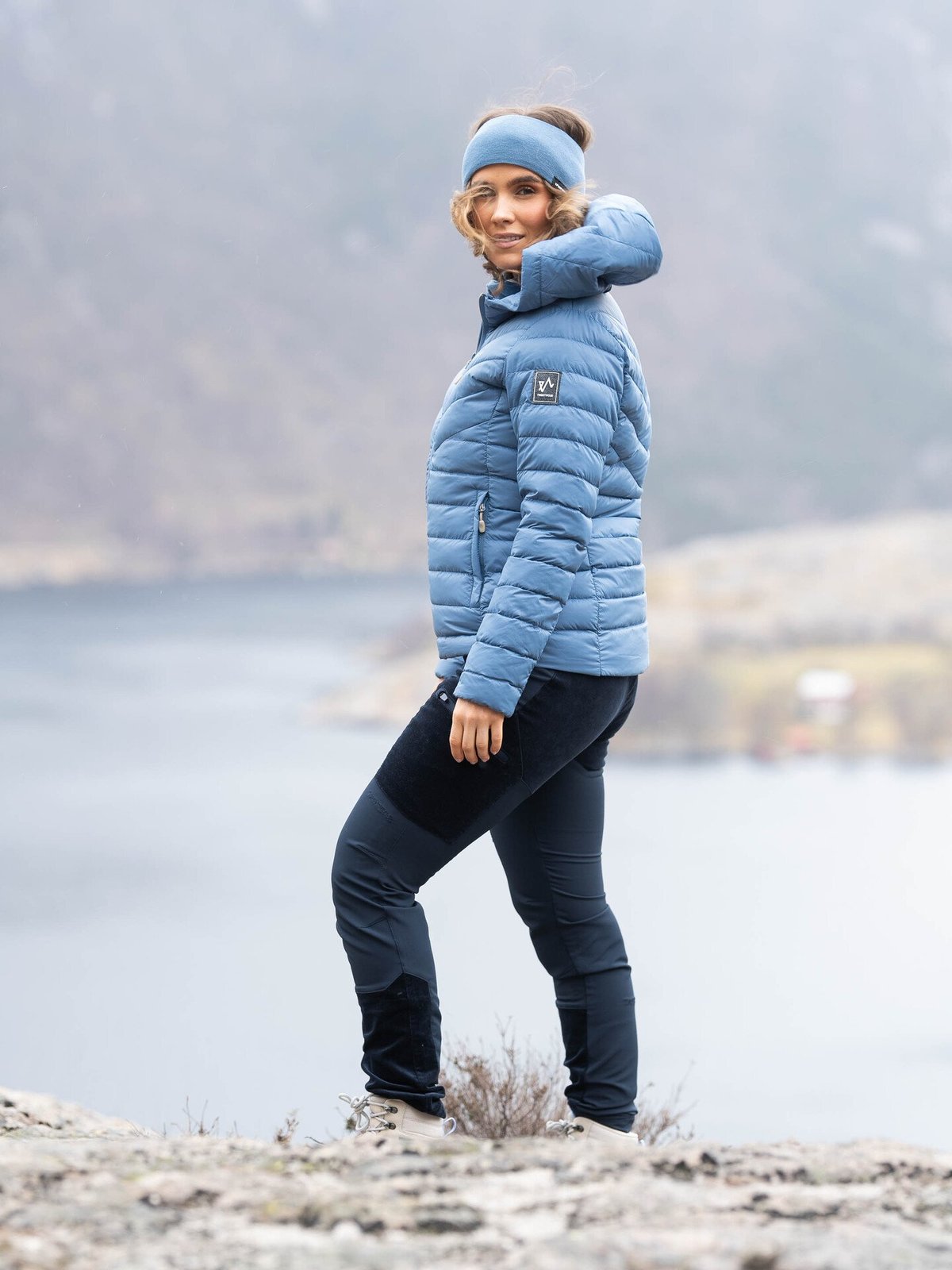 Twentyfour Finse Super Light Dunjakke Mellomblå