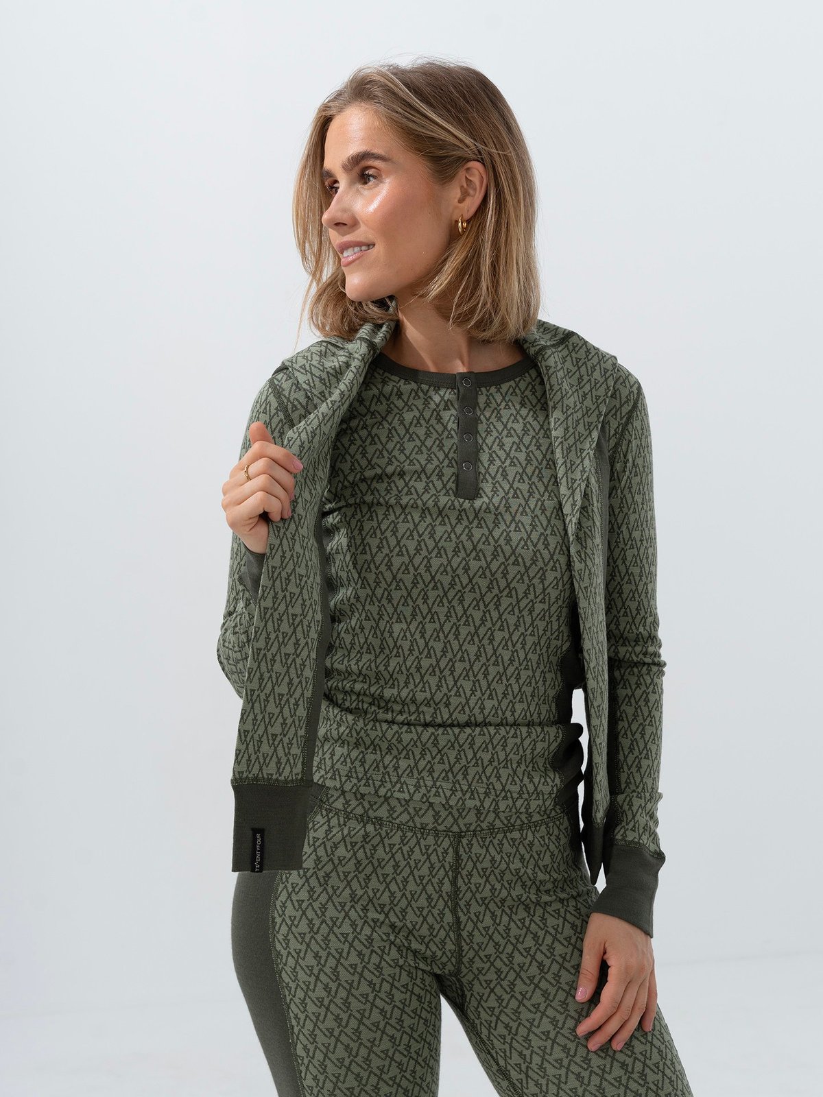 Twentyfour Aurora Aya Ulltopp Furu