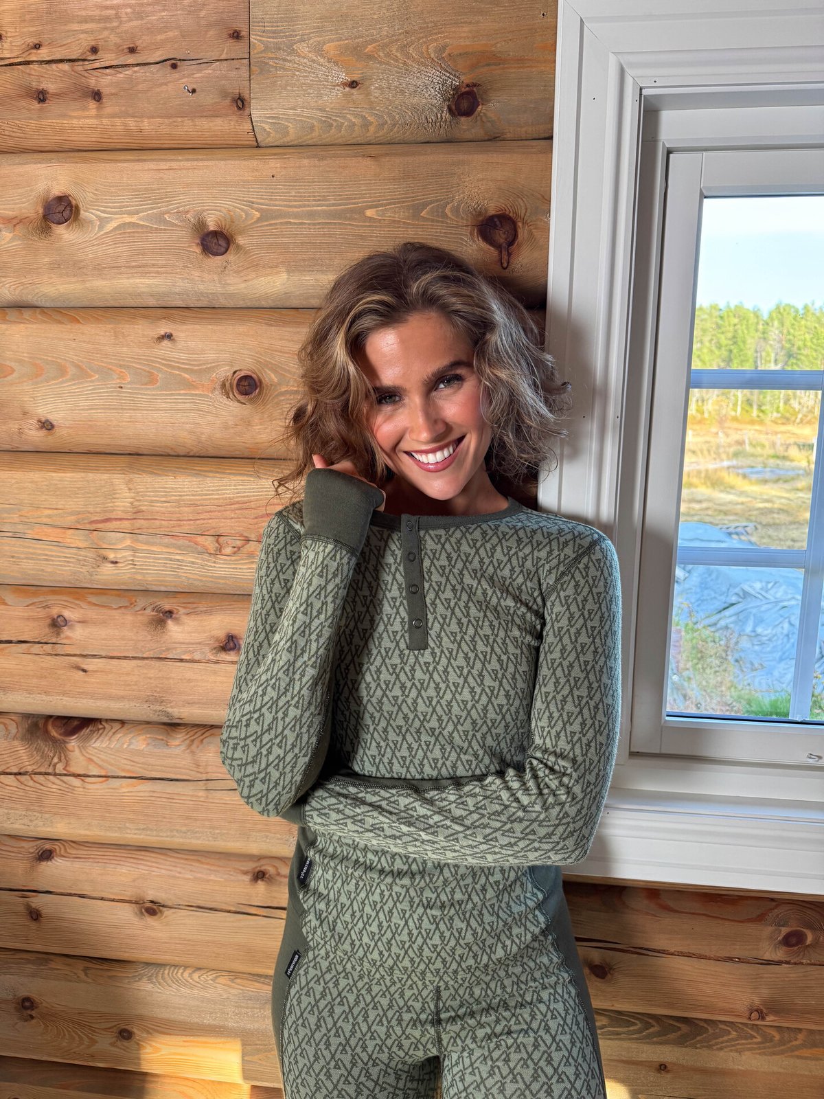 Twentyfour Aurora Aya Ulltopp Furu