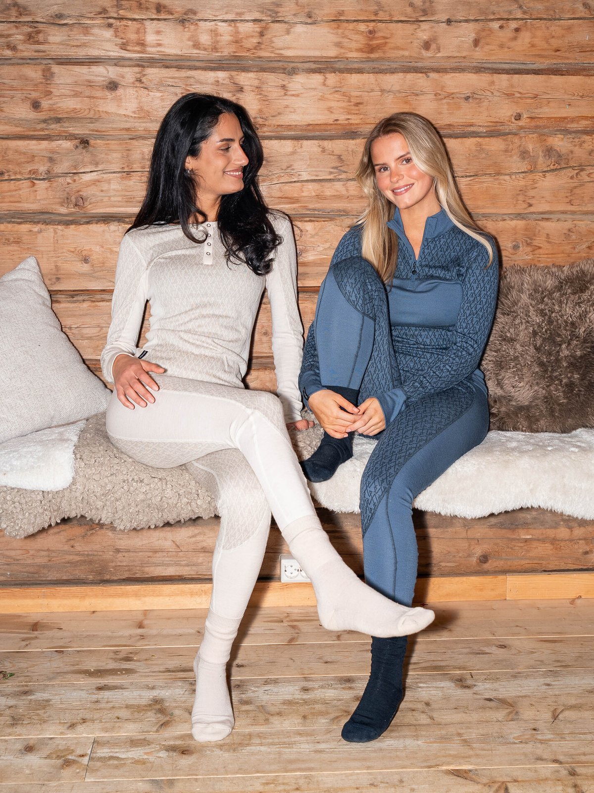 Twentyfour Aurora Aya Ulltopp Gråhvit