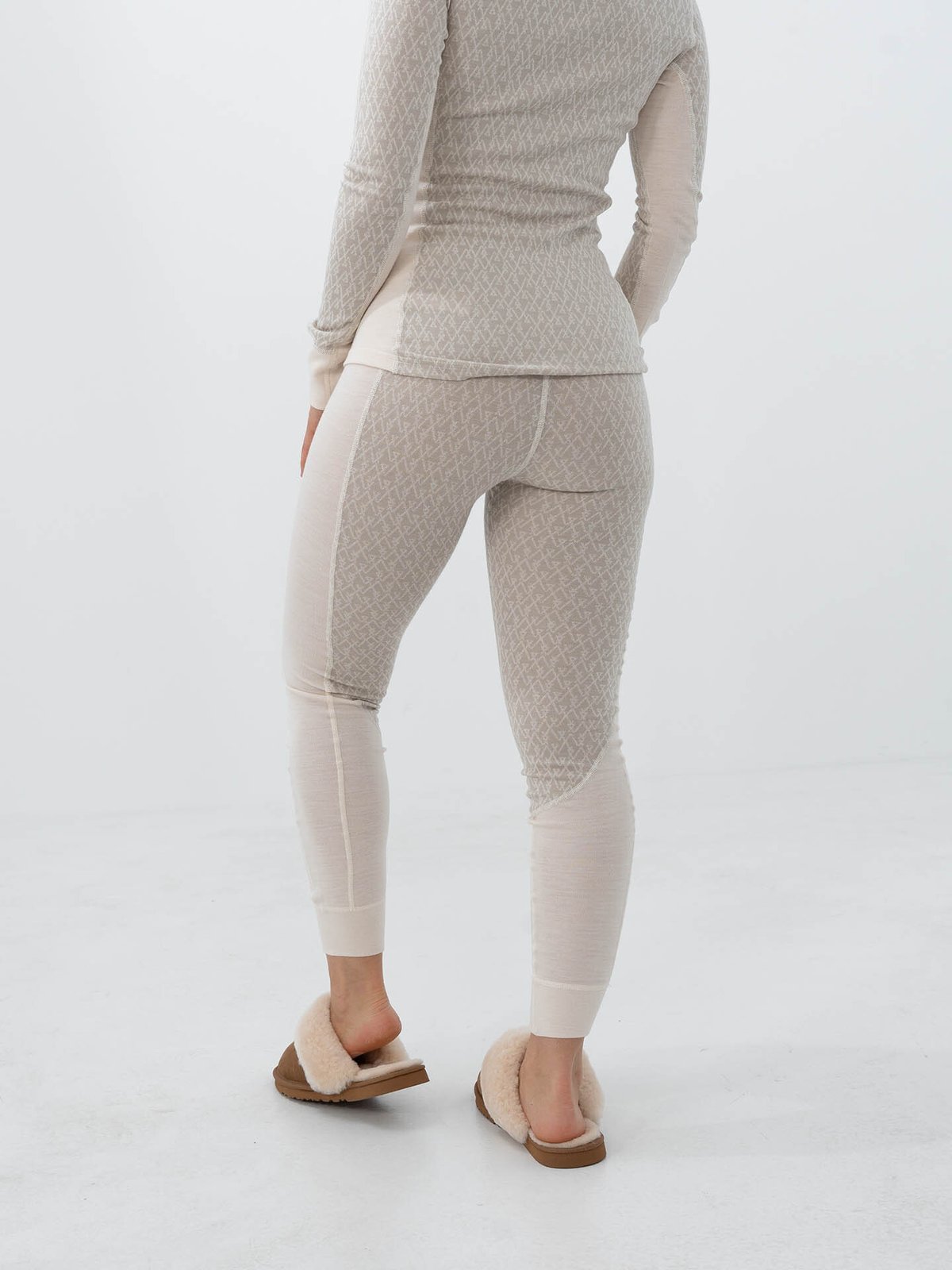 Twentyfour Aurora Aya Ulltights Gråhvit