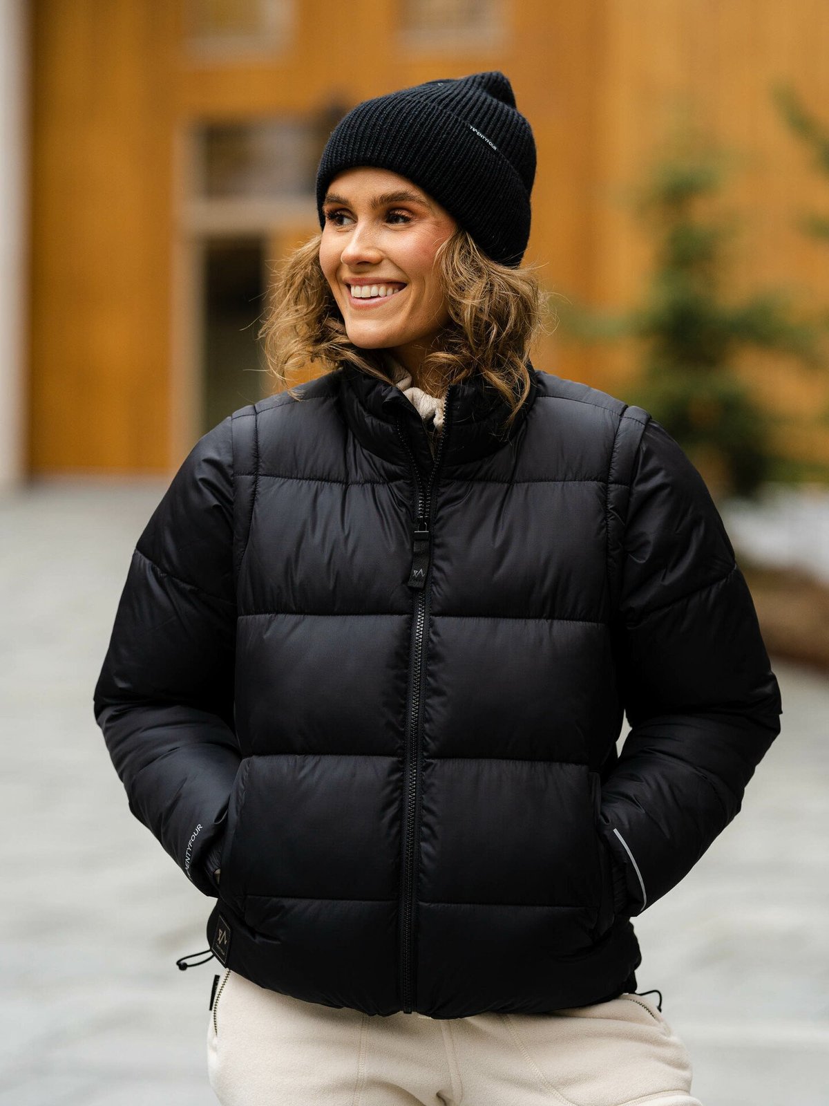 Twentyfour Mode Zip-Off Jakke Black