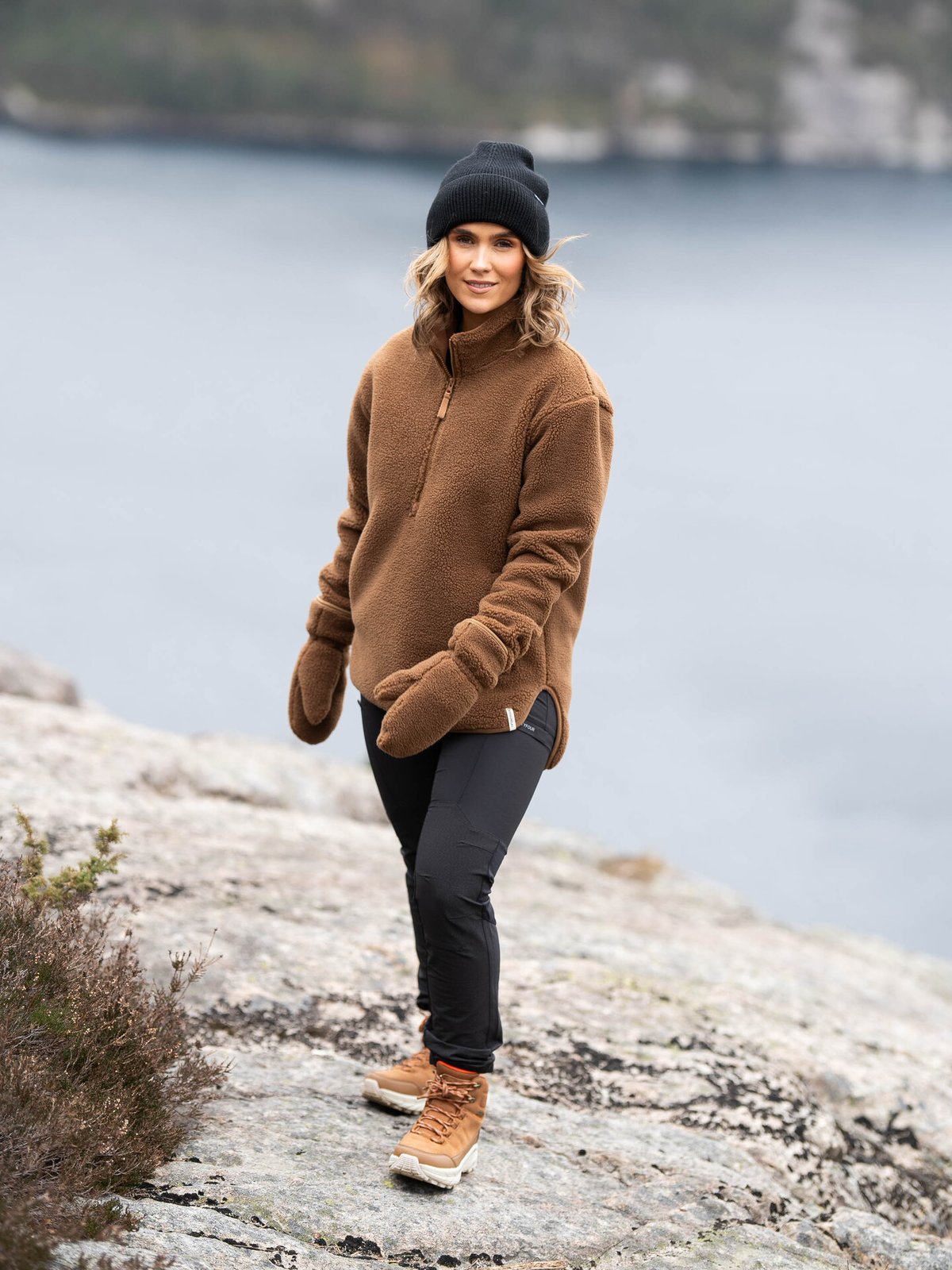 Twentyfour Mode Pile Half Zip Karamell