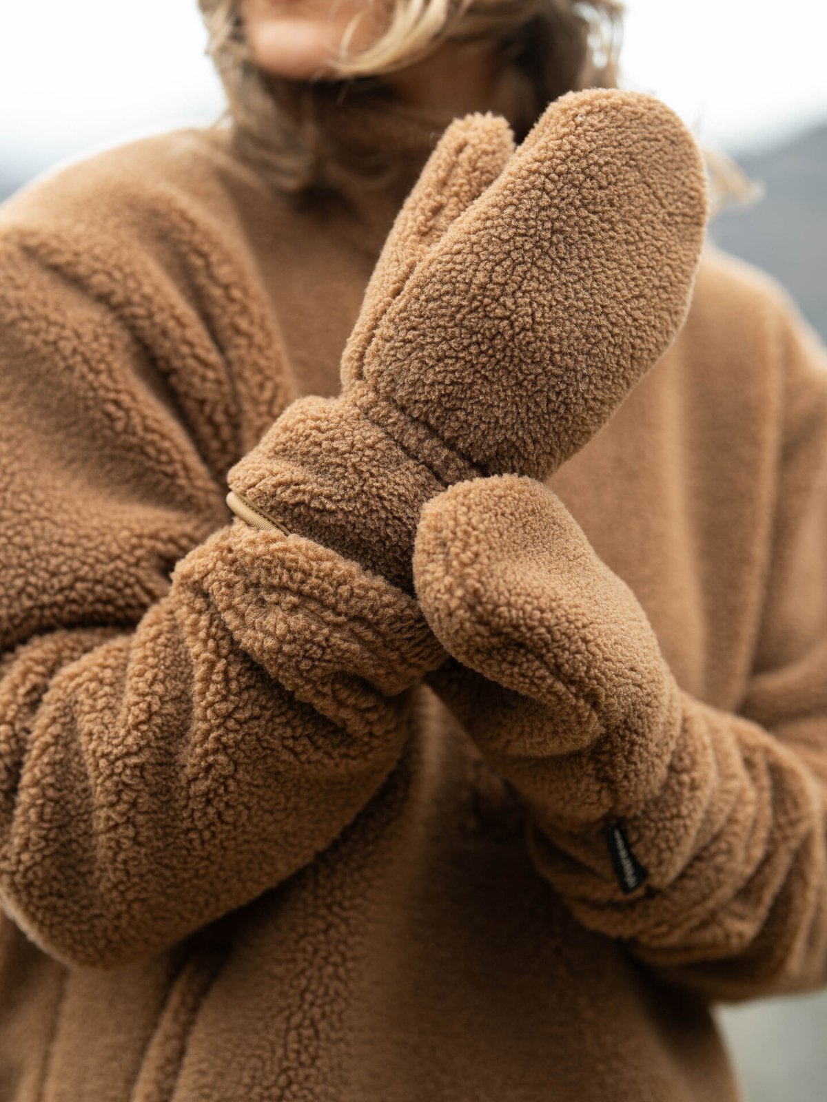 Twentyfour Mode Pile Vott Karamell