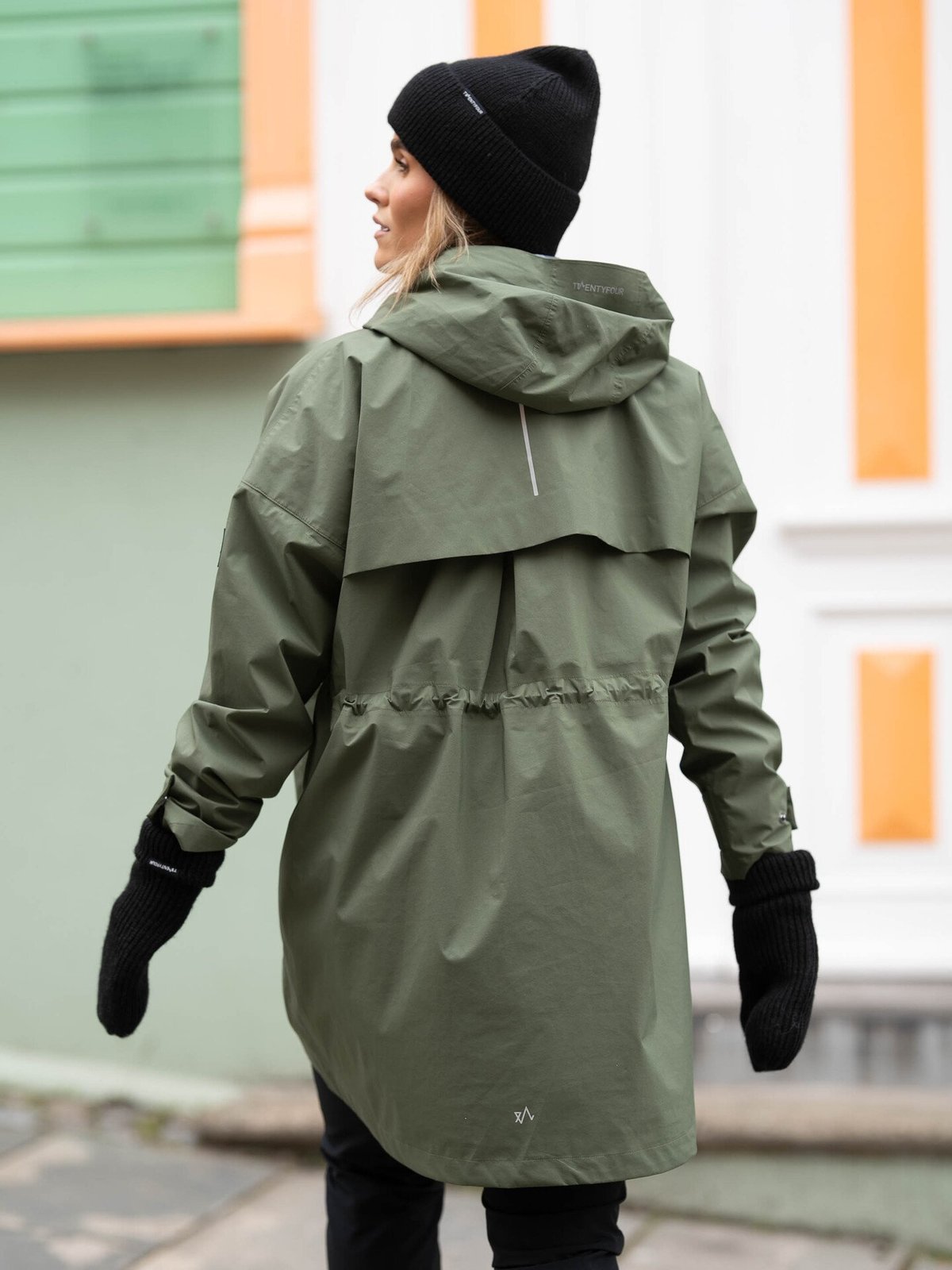 Twentyfour Mode 3-Lags Poncho Furu