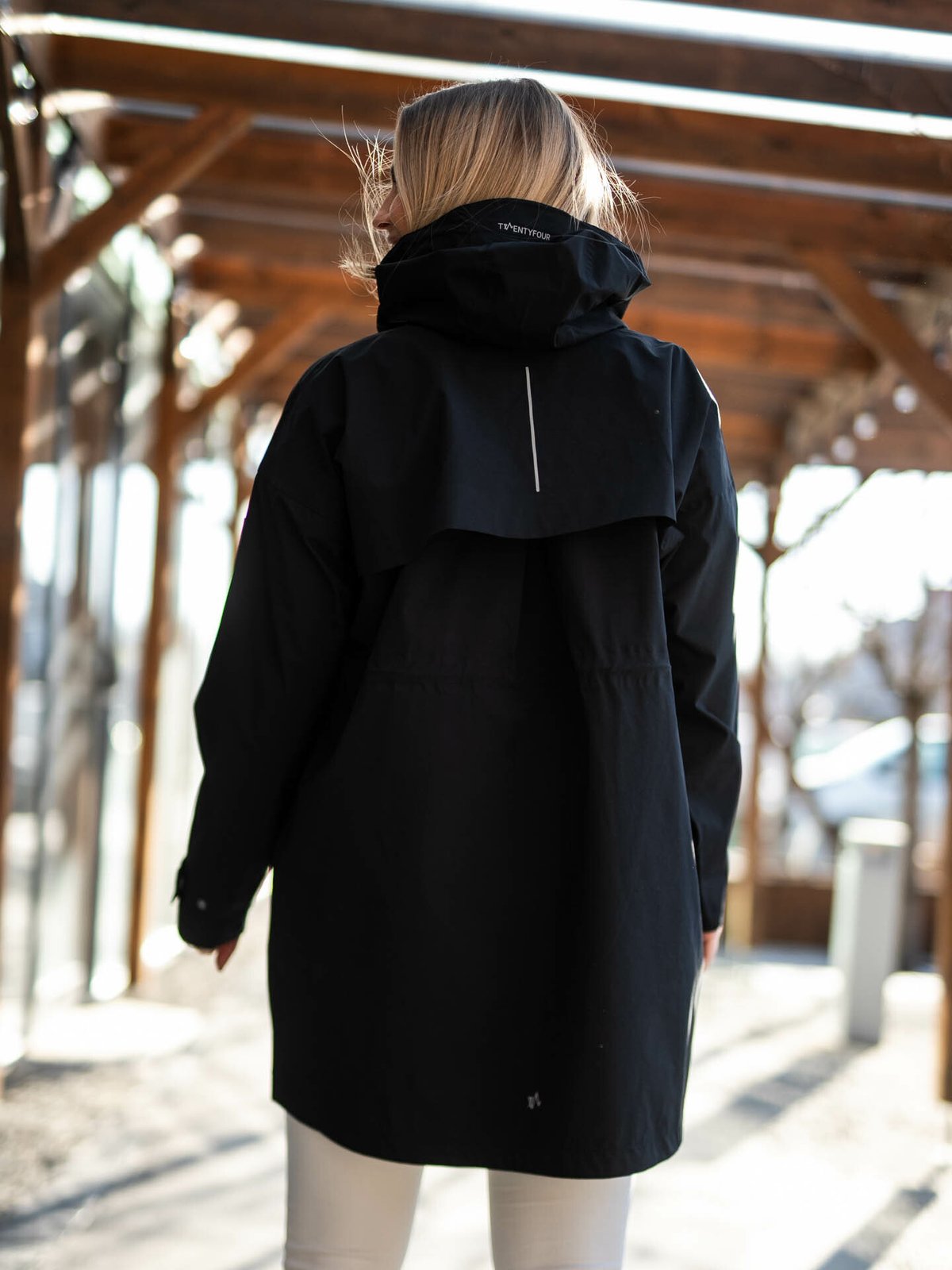 Twentyfour Mode 3-Lags Poncho Sort