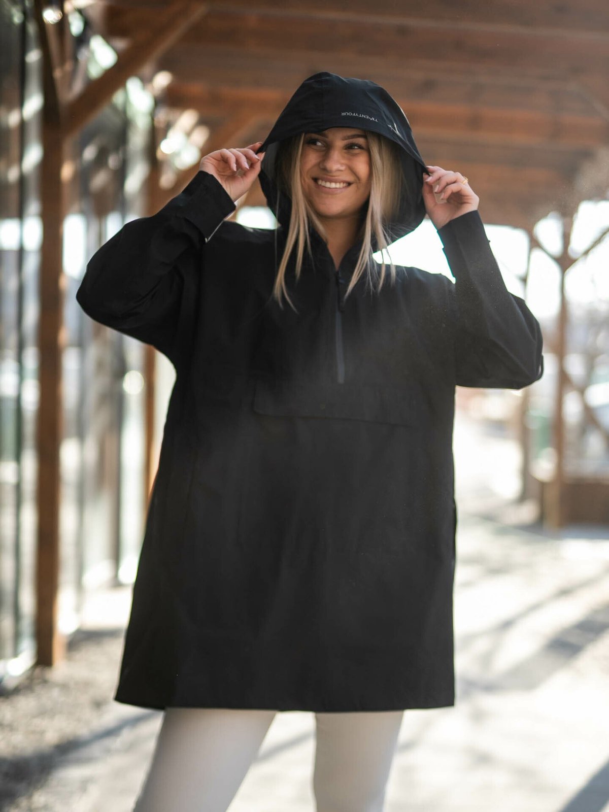 Twentyfour Mode 3-Lags Poncho Sort