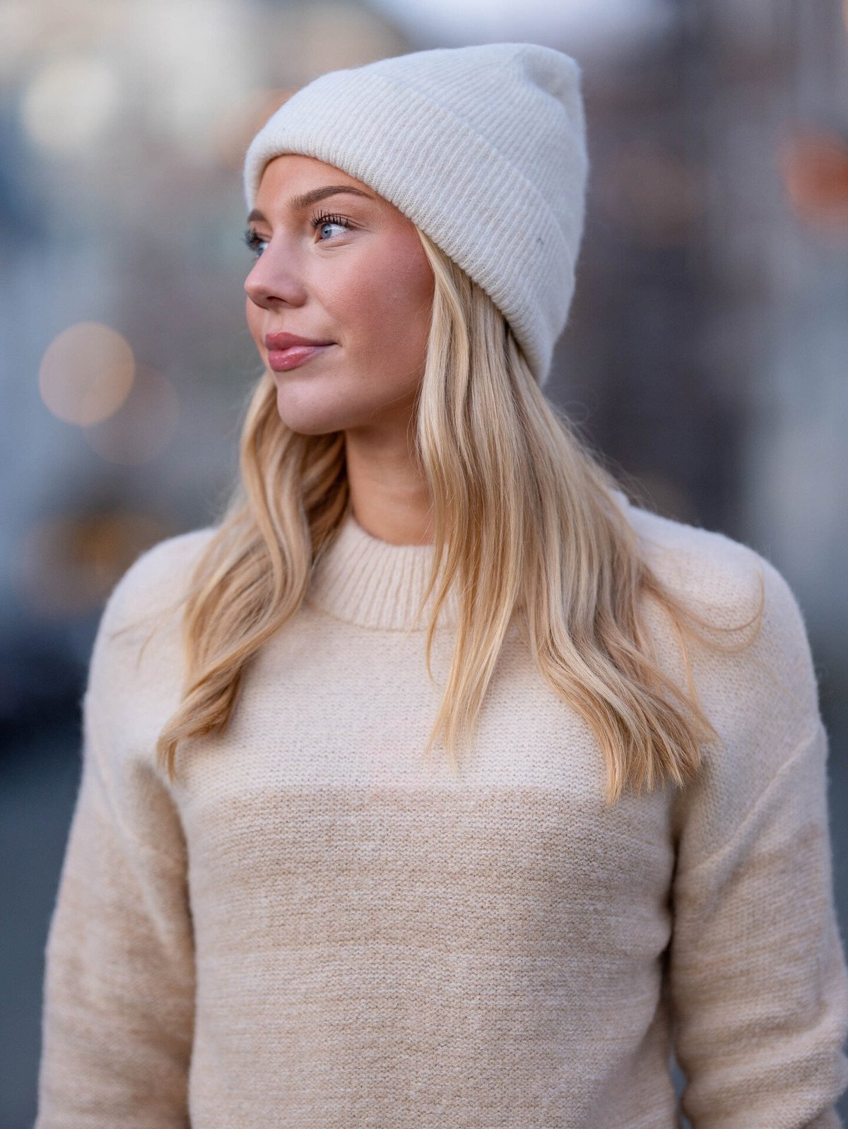 Twentyfour Mode Strikkegenser Sand