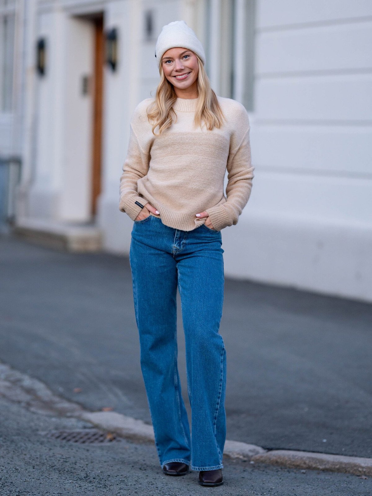 Twentyfour Mode Strikkegenser Sand