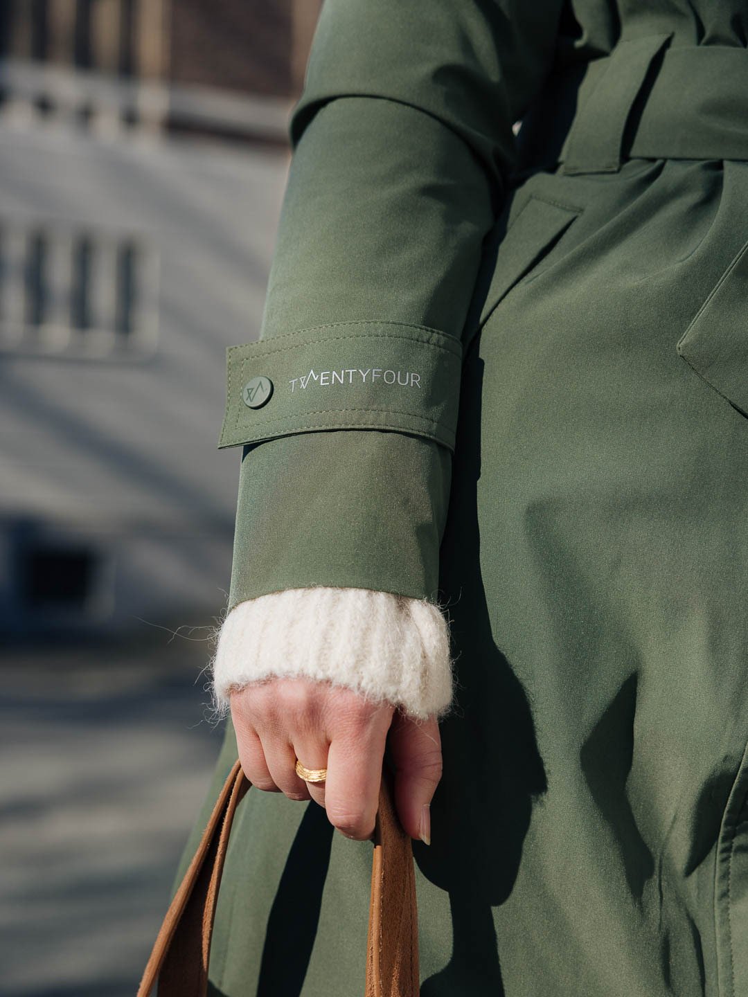 Twentyfour Mode 2-lags Cape Furu