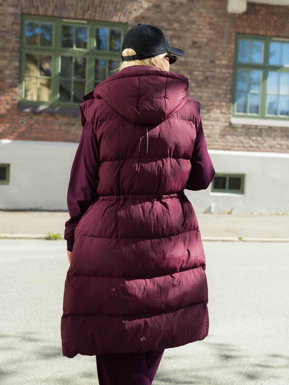 Twentyfour Mode Eva Puffy Vest Mørk Burgunder