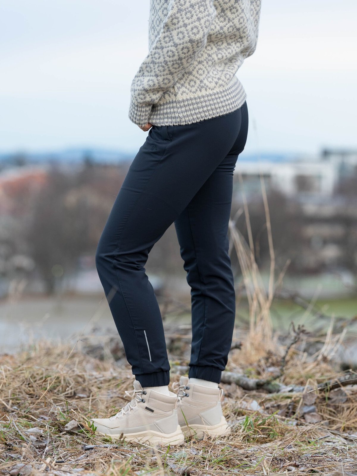 Twentyfour Mode Warm Light Softshell bukse Sort