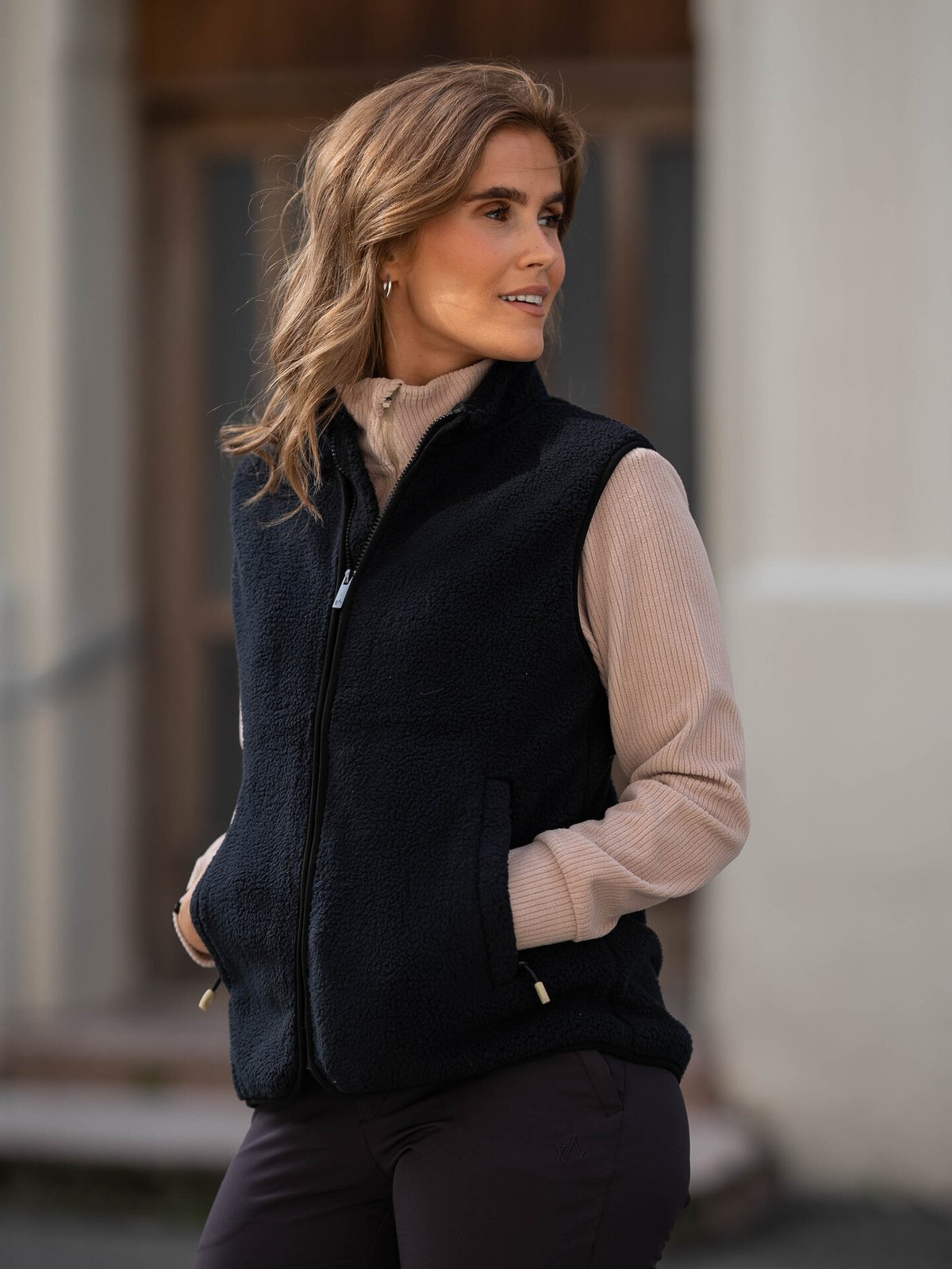 Twentyfour Finse Sherpa Vest Skyggesort