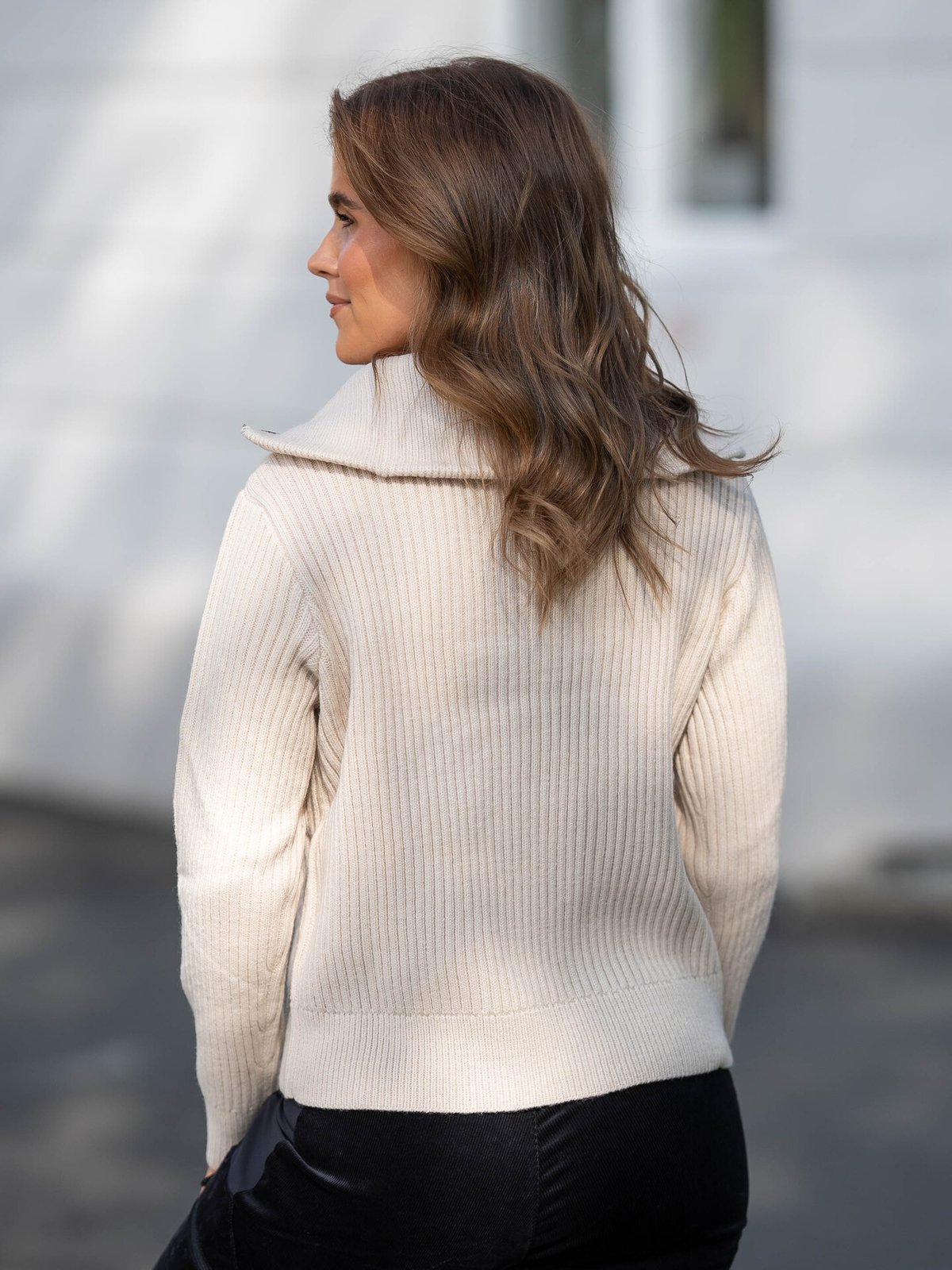 Twentyfour Mode Rib Half Zip Knit Gråhvit