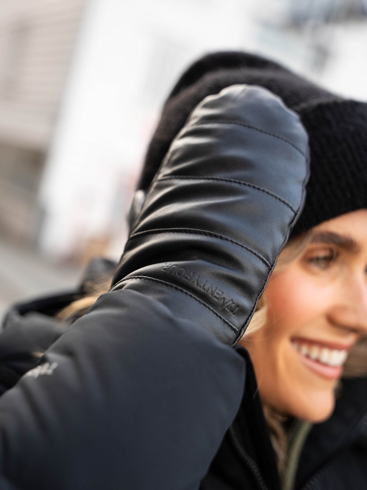 Twentyfour Mode Skinnvott Sort