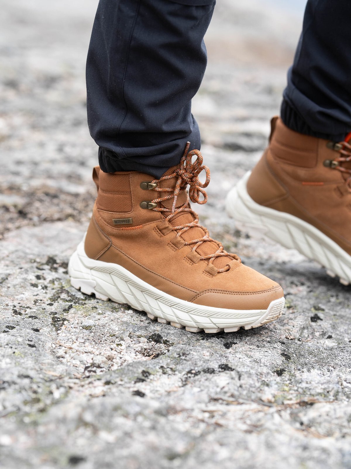 Twentyfour Mode Waterproof Urban Mid Lys Brun