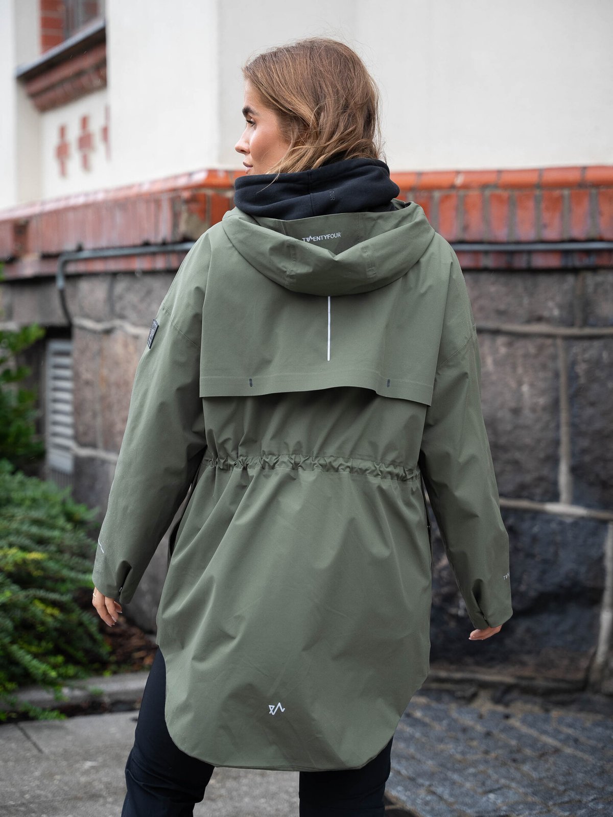 Twentyfour Mode Cape Furu