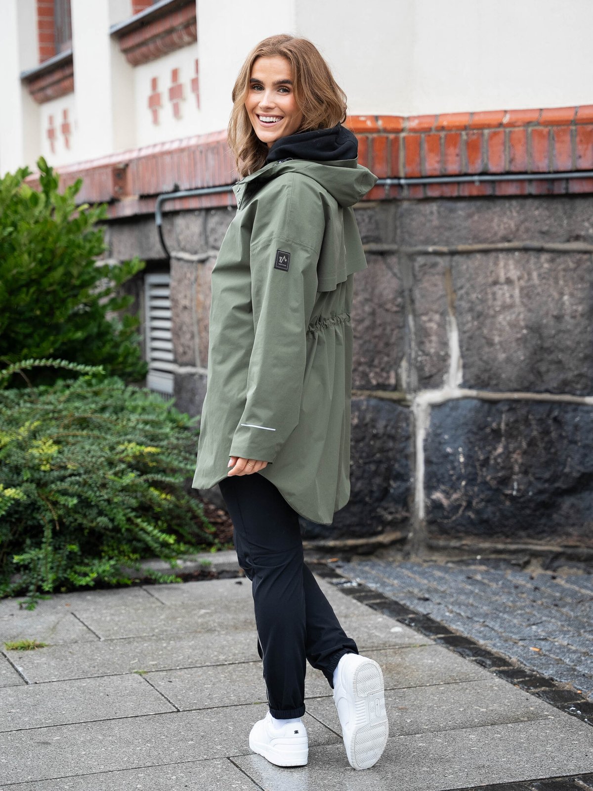Twentyfour Mode Cape Furu