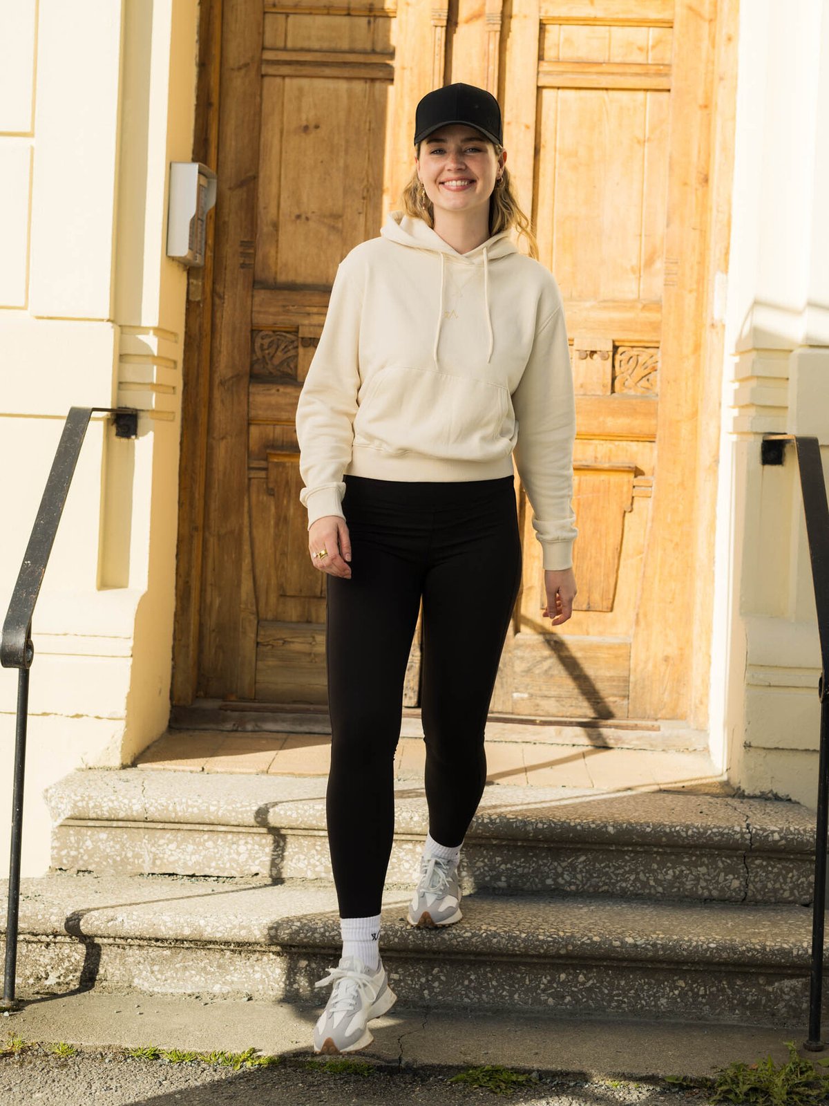 Twentyfour & Hoodie Gråhvit