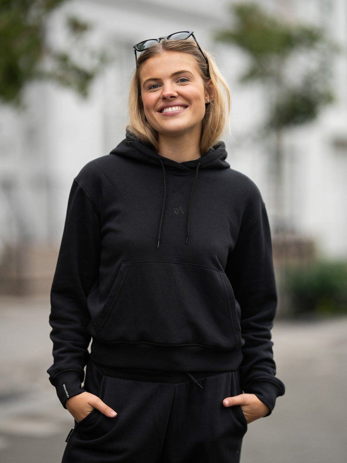 Twentyfour & Hoodie Sort