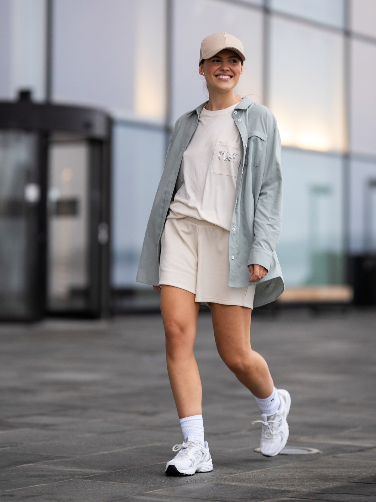 Twentyfour & Shorts Gråhvit