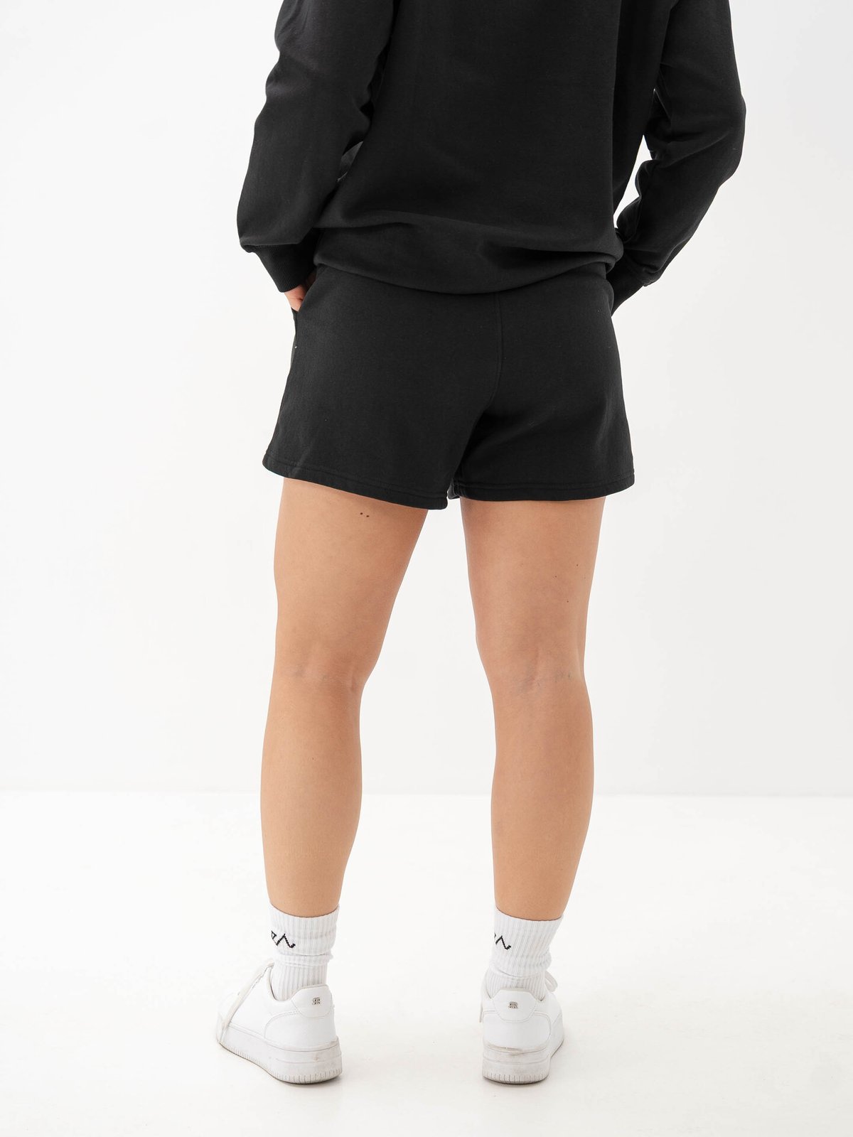 Twentyfour & Shorts Sort