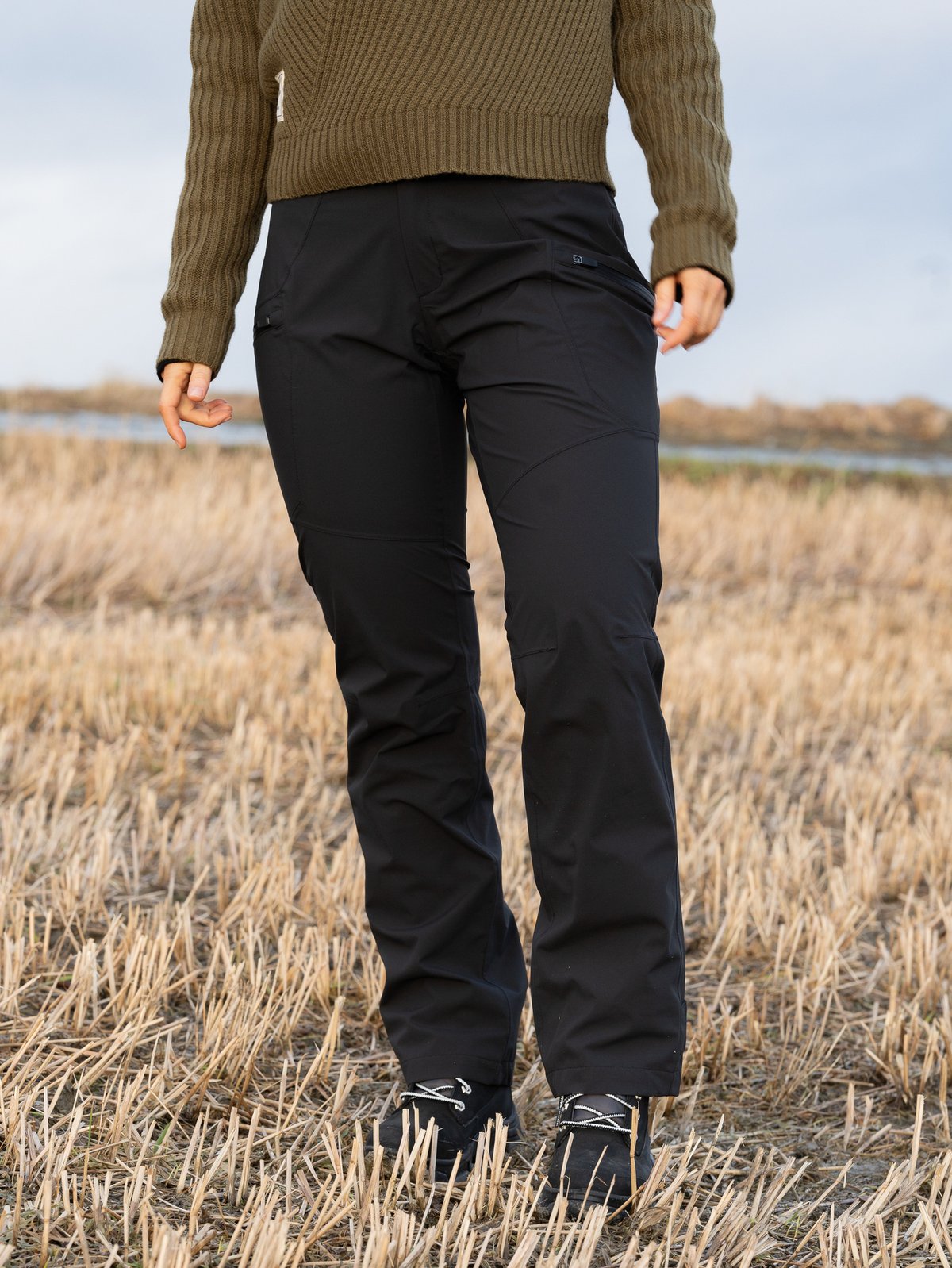 Twentyfour Venture Skallbukse Sort