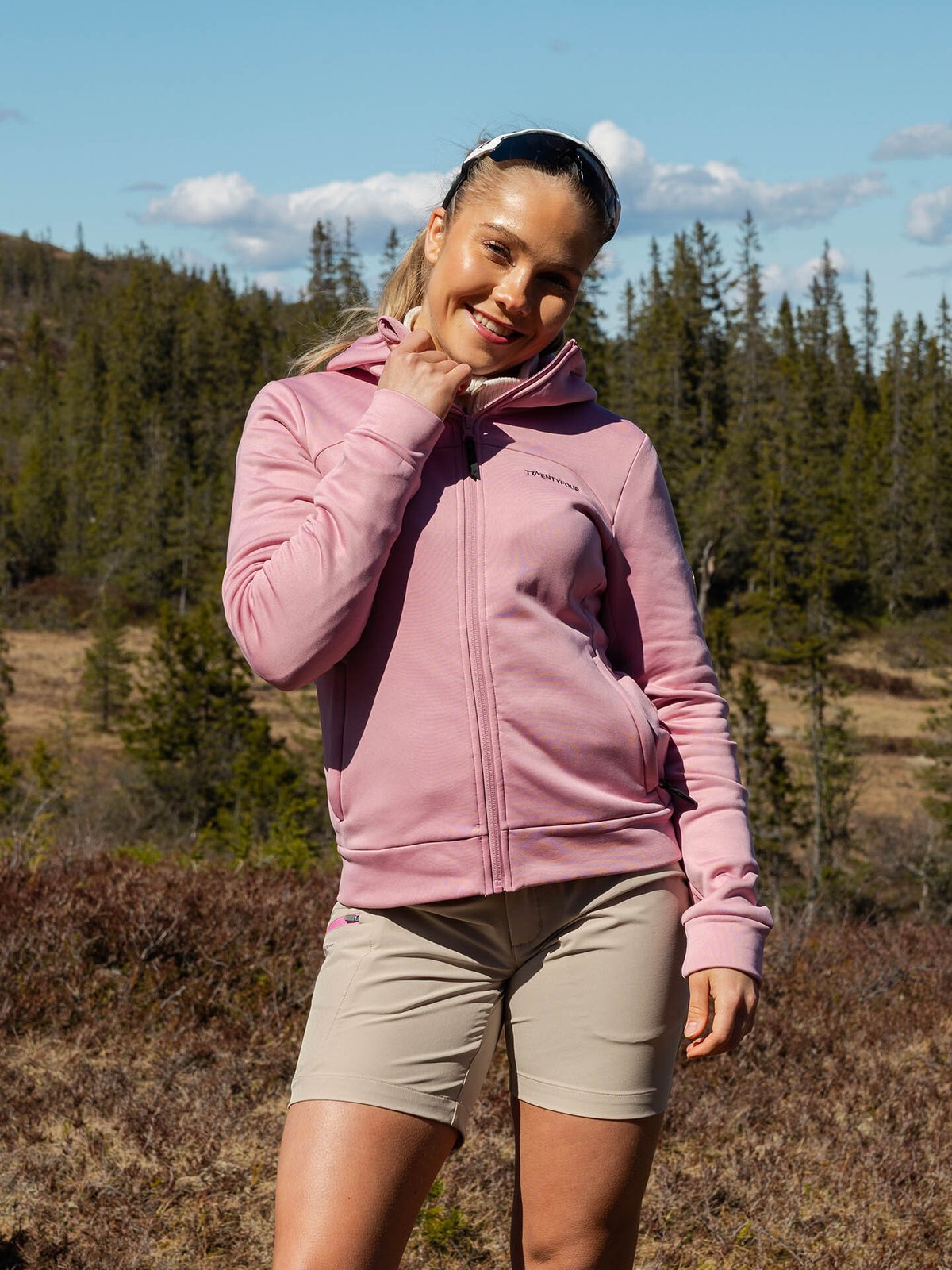 Twentyfour Venture Air Hoodie Tåkerosa